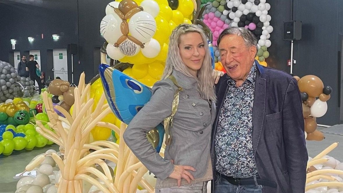 Simone "Bienchen" Reiländer mit Richard Lugner beim Schokoladefest 2024 