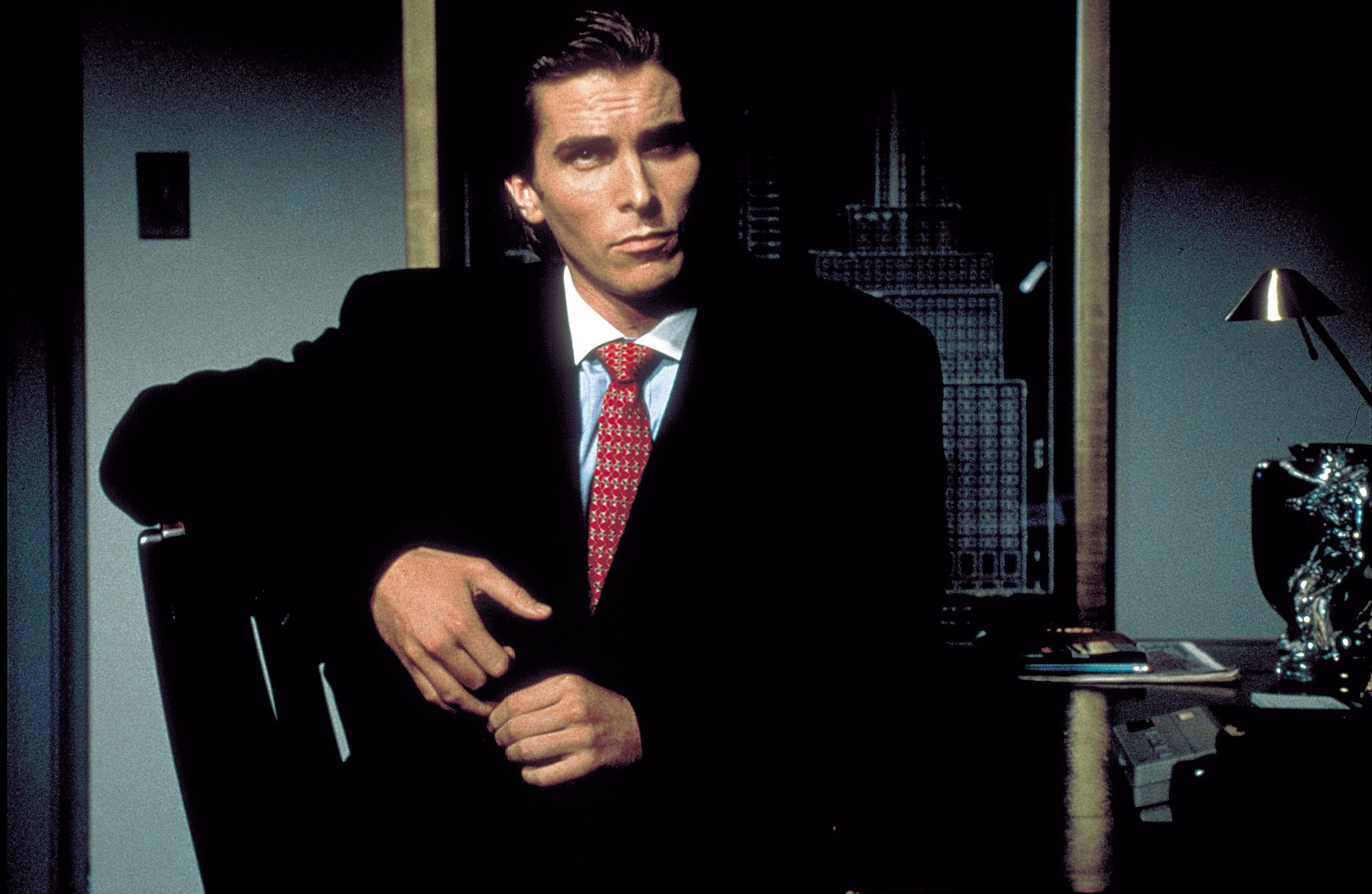 Christian Bale spielt Patrick Bateman.