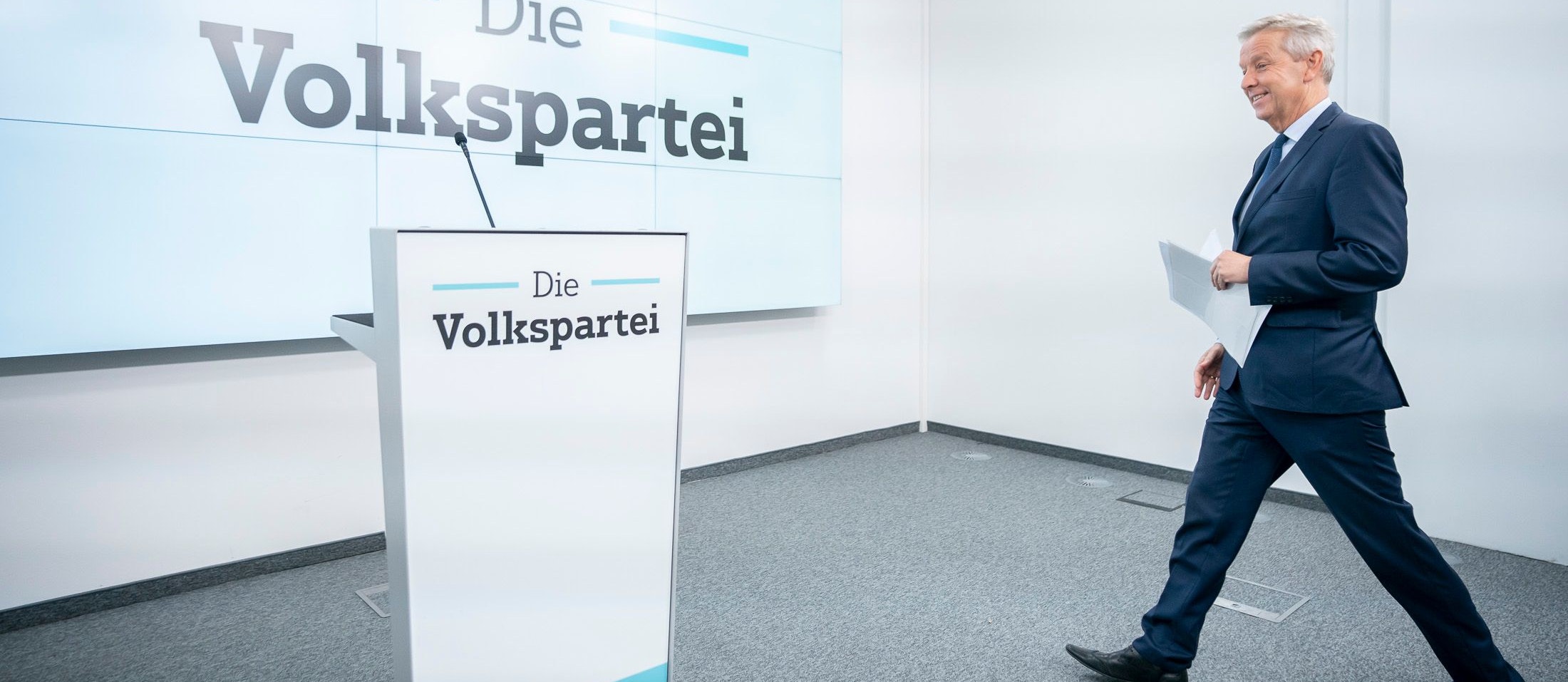 Reinhold Lopatka,Spitzenkandidat der ÖVP, stellt am 16. Jänner 2024 sein Programm für die EU-Wahl vor