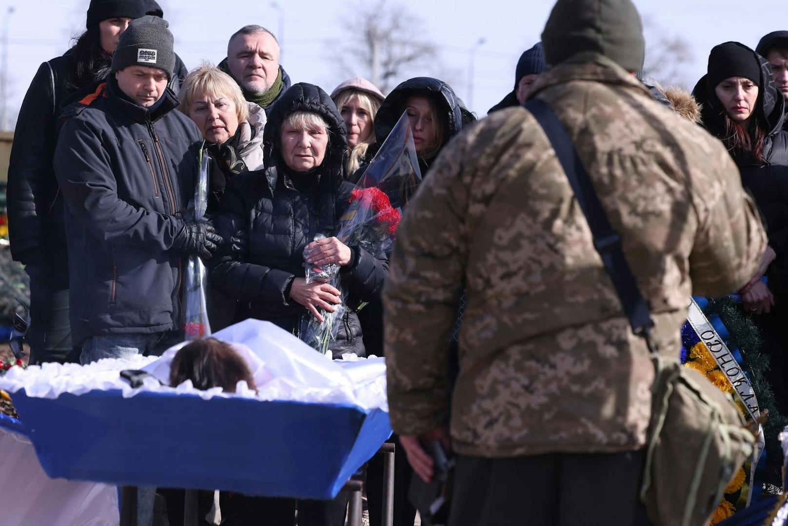 "31.000 ukrainische Militärs sind in diesem Krieg gestorben. Nicht 300.000, auch nicht 150.000, wie Putin lügt..."