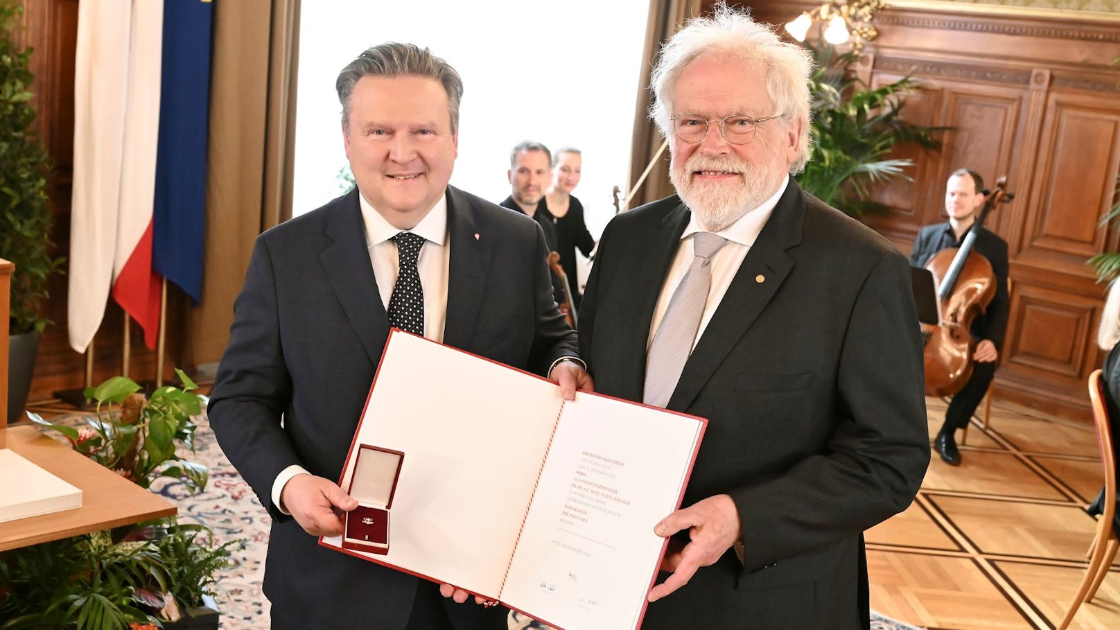 Nobelpreisträger Zeilinger nun Ehrenbürger von Wien