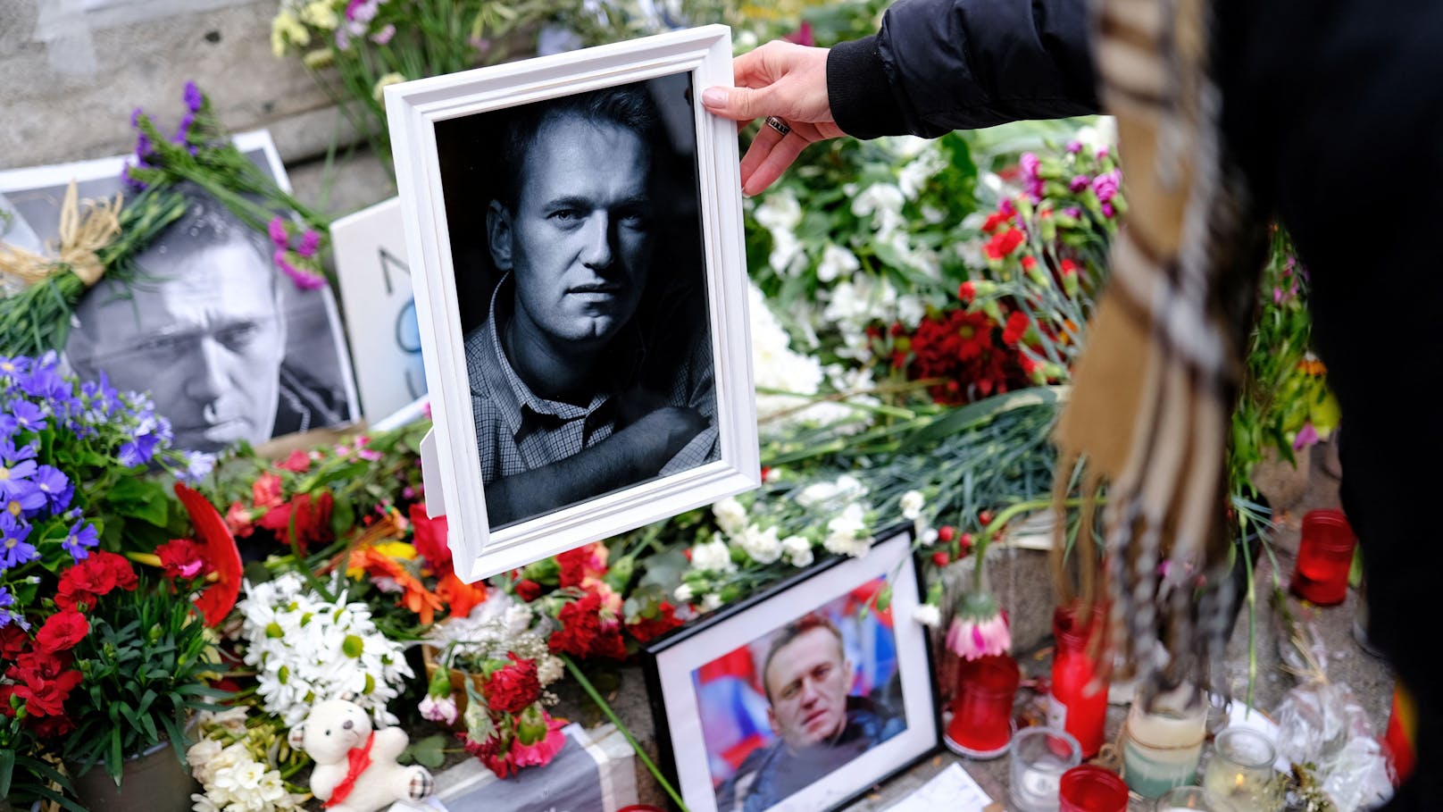 Angst vor Eskalation bei Nawalnys Beerdigung