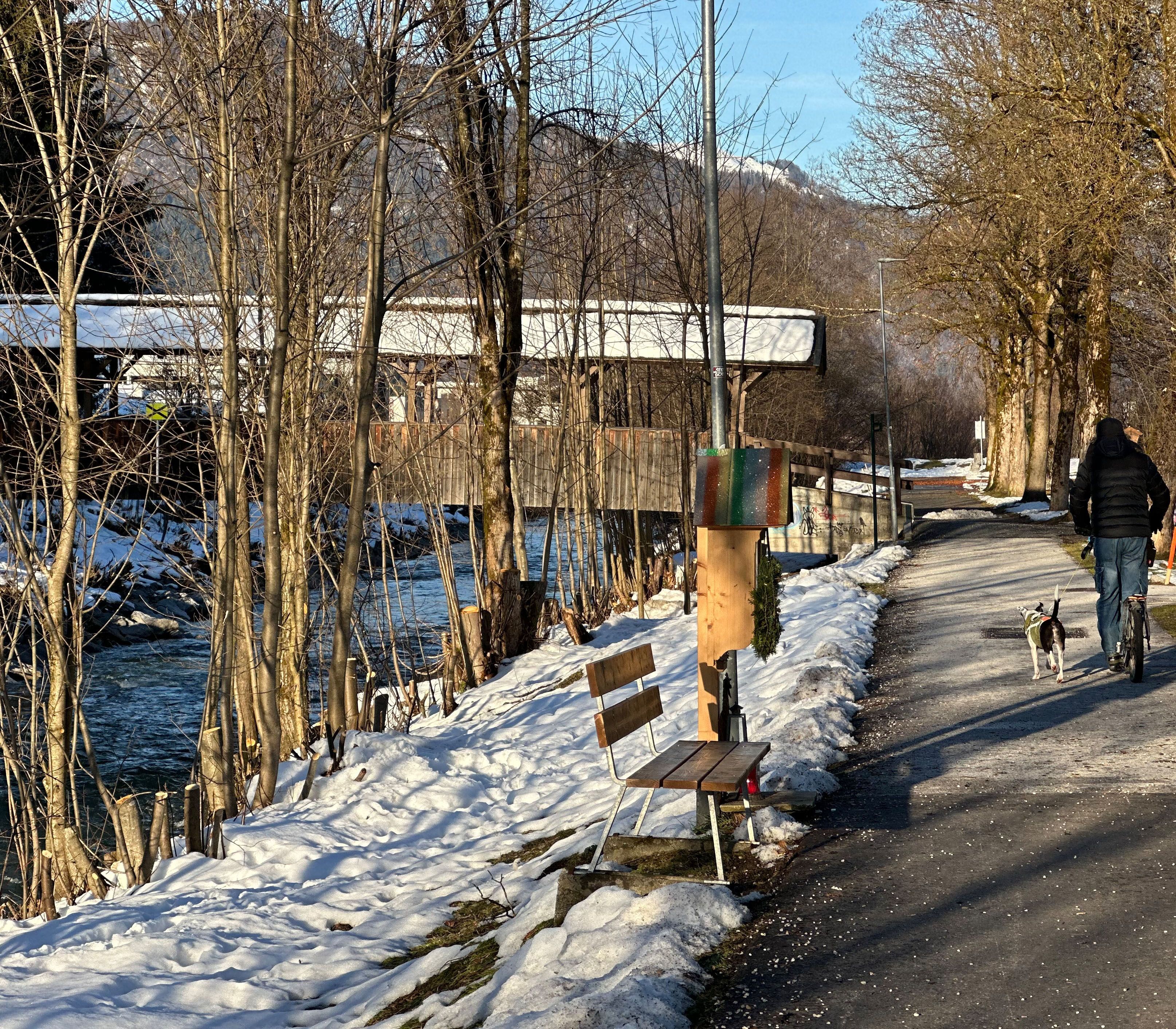 Sankt Johann in Tirol-Tatort und Erinnerung des Todes von Leon  -Fotocredit: ZOOM.TIROL 