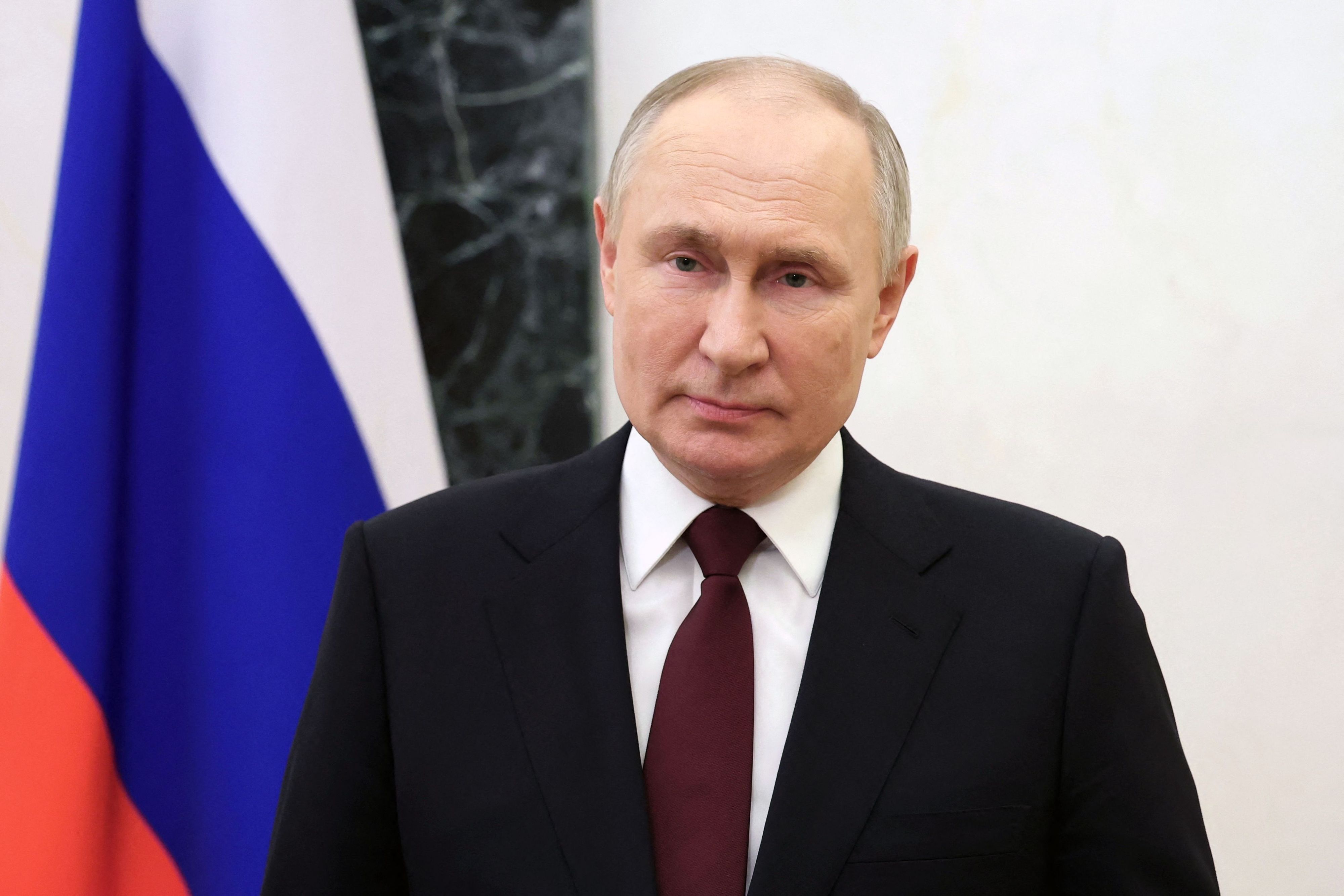 Kreml-Chef Wladimir Putin spricht zur russischen Bevölkerung.