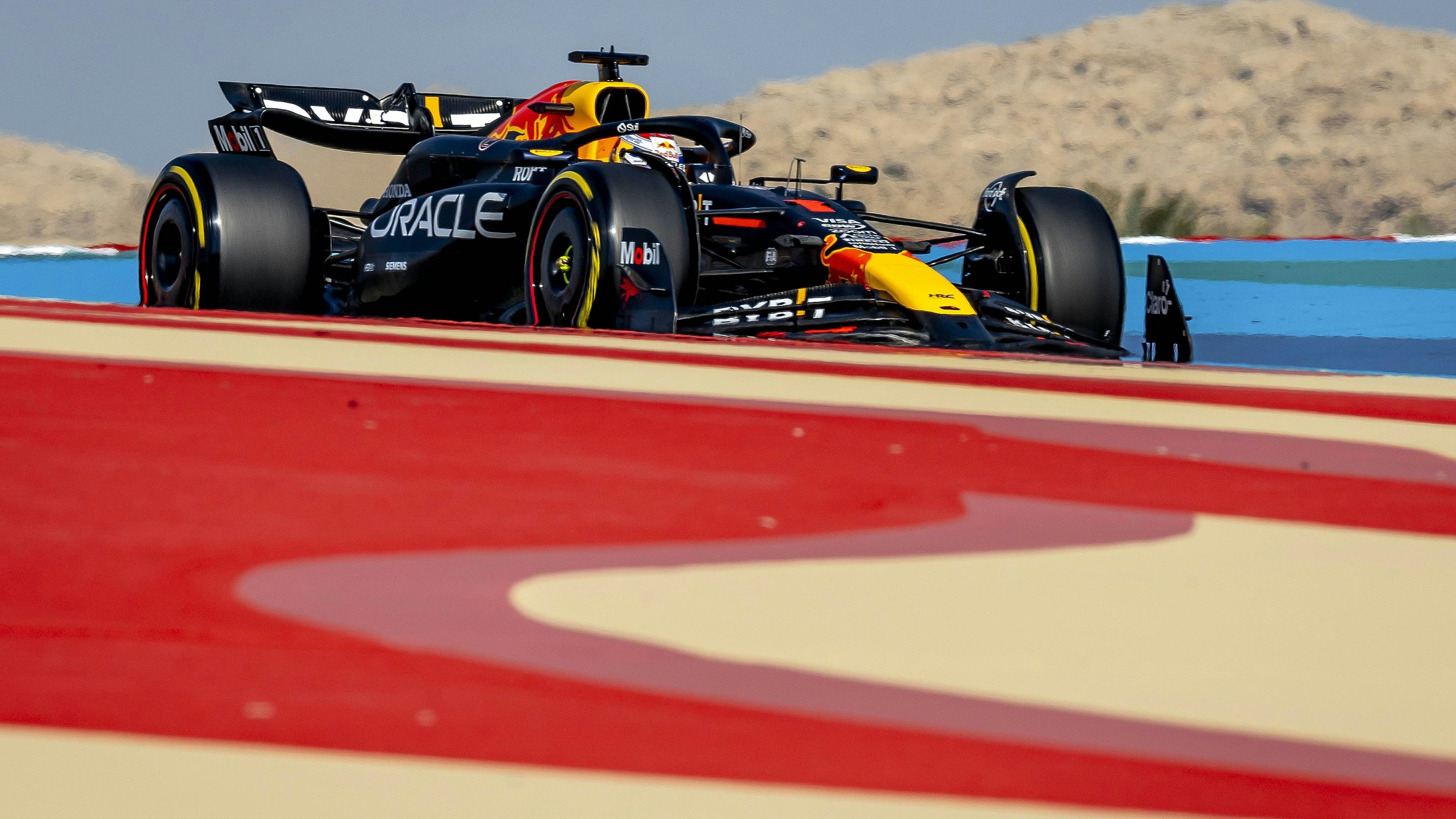 Red-Bull-Pilot Max Verstappen in Bahrain. 