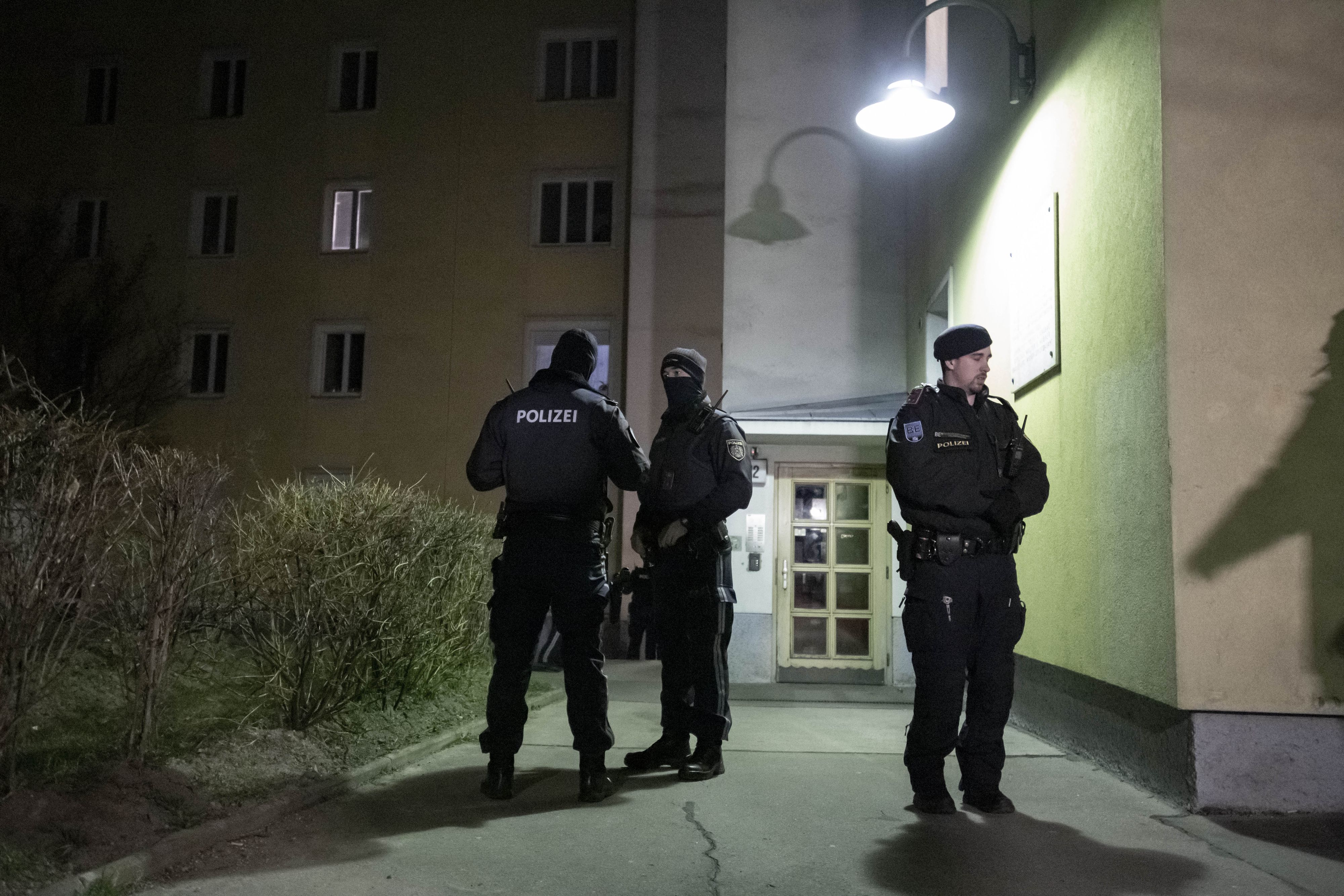 Am Donnerstagmorgen kam es in mehreren Wohnungen in Wien zu Festnahmen. (Archivbild)