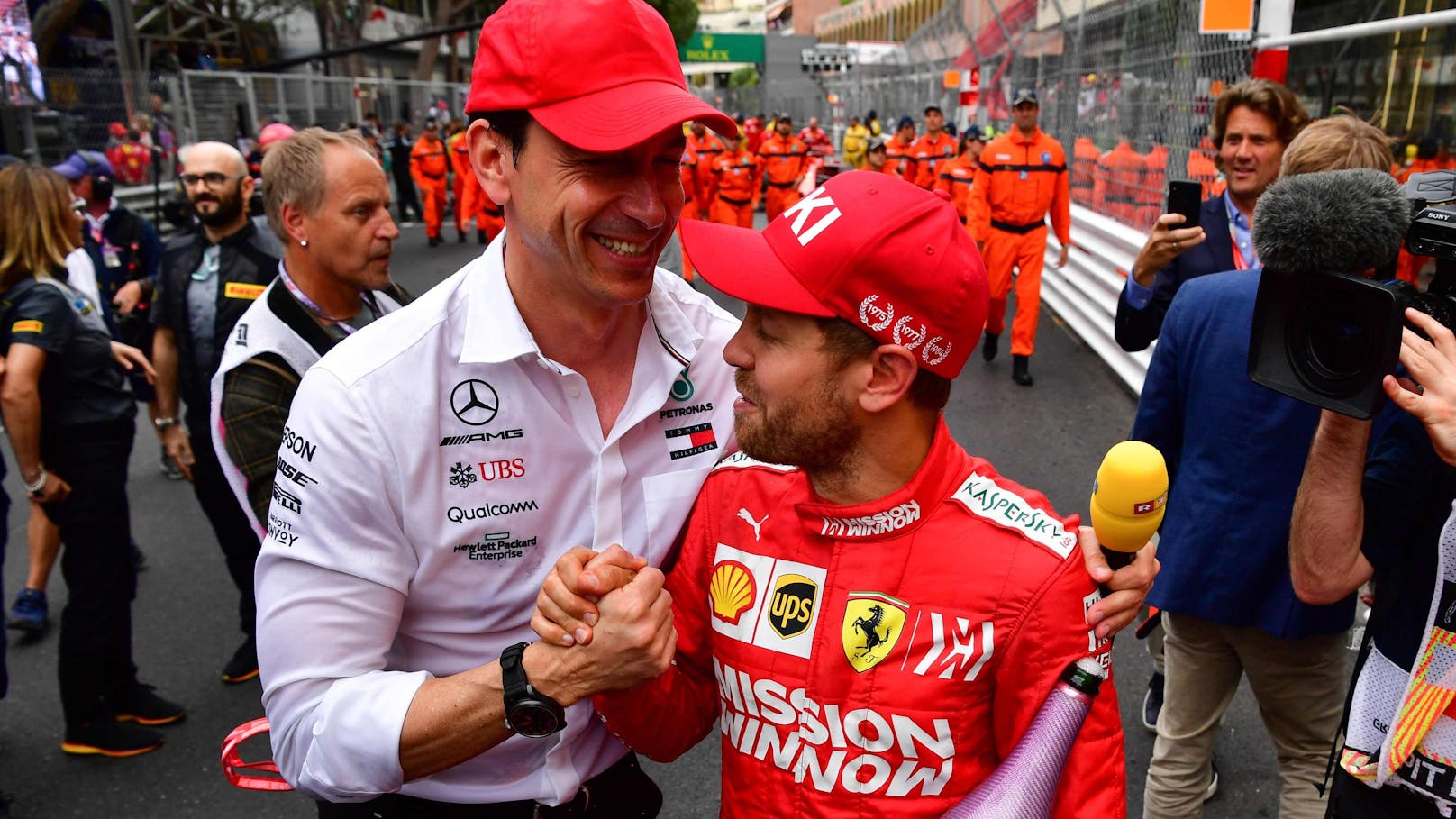 "Kein klares Nein!" Wolff will Vettel statt Hamilton