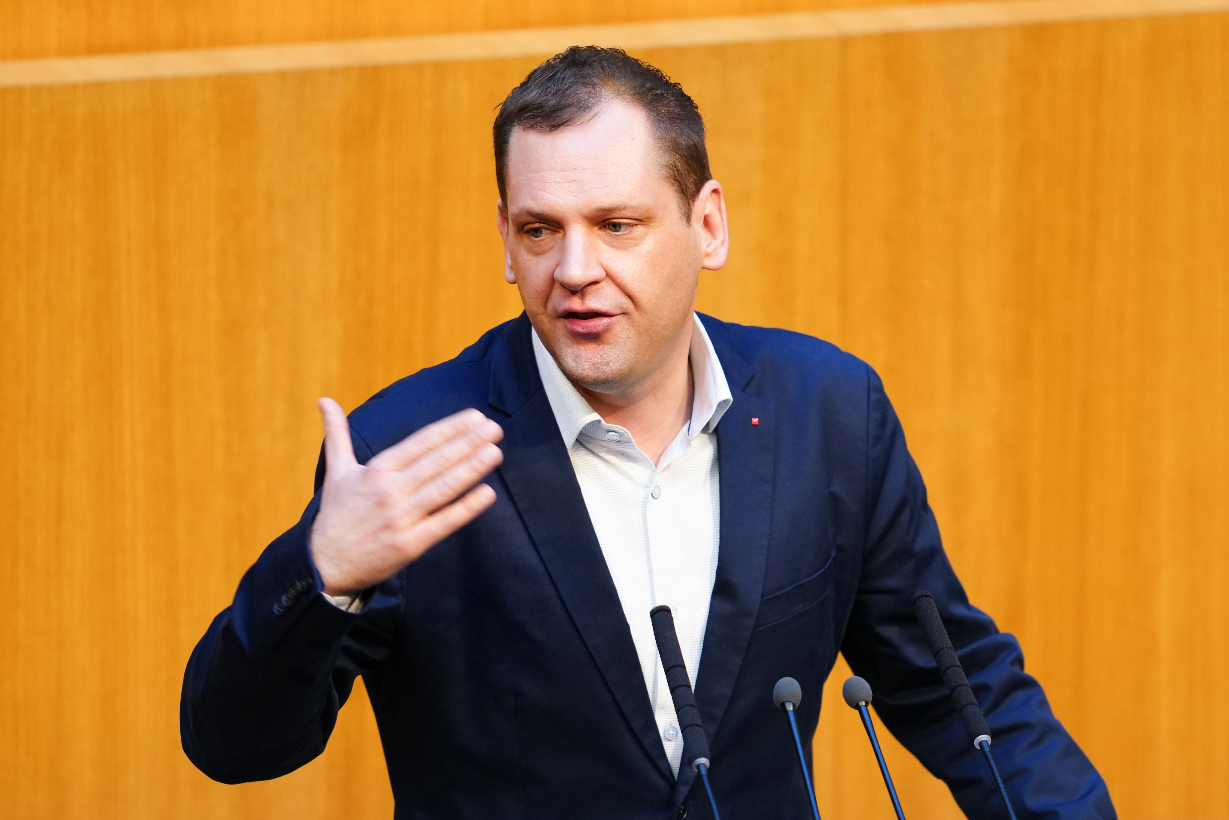 SPÖ-Klubchef Philipp Kucher will die Mieten bis 2026 einfrieren. 