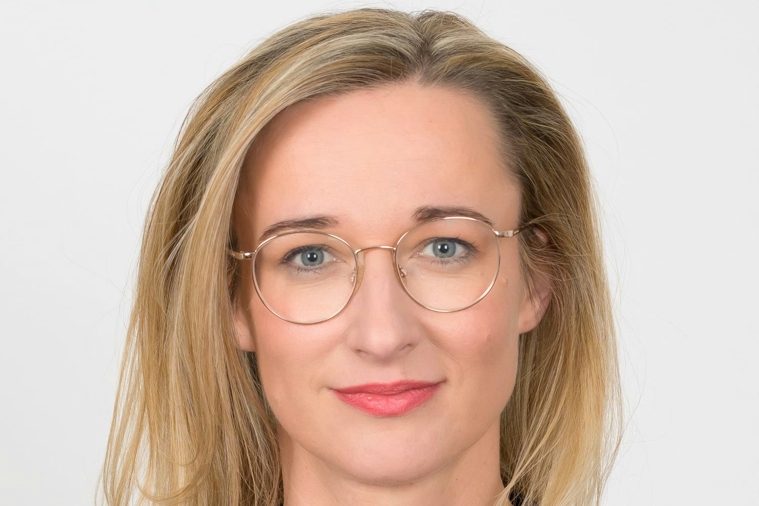 Maja Markanović-Riedl, Co-Geschäftsführung des AÖF - Verein Autonome Österreichische Frauenhäuser