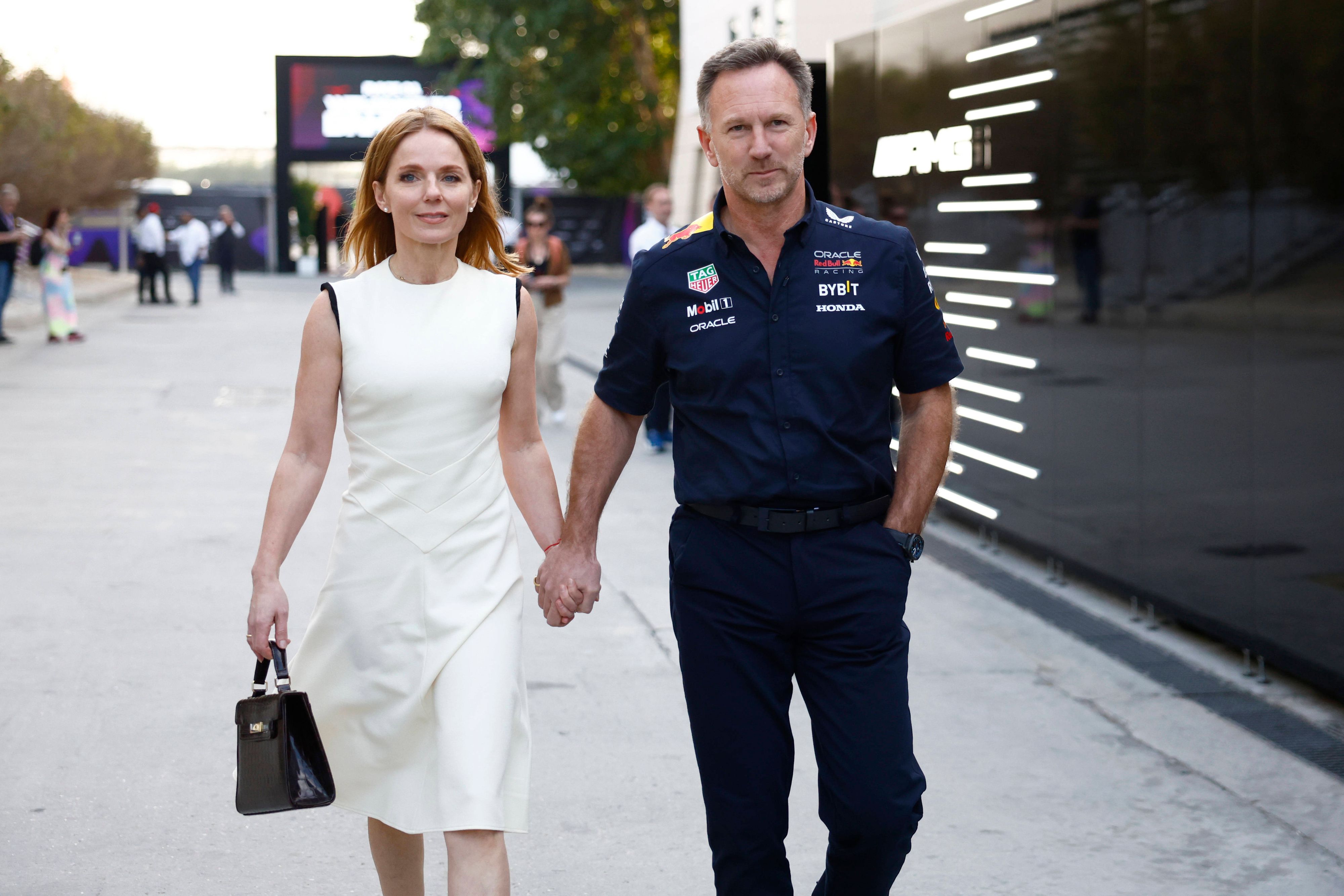 Geri Halliwell und Christian Horner Hand in Hand im Formel-1-Fahrerlager.
