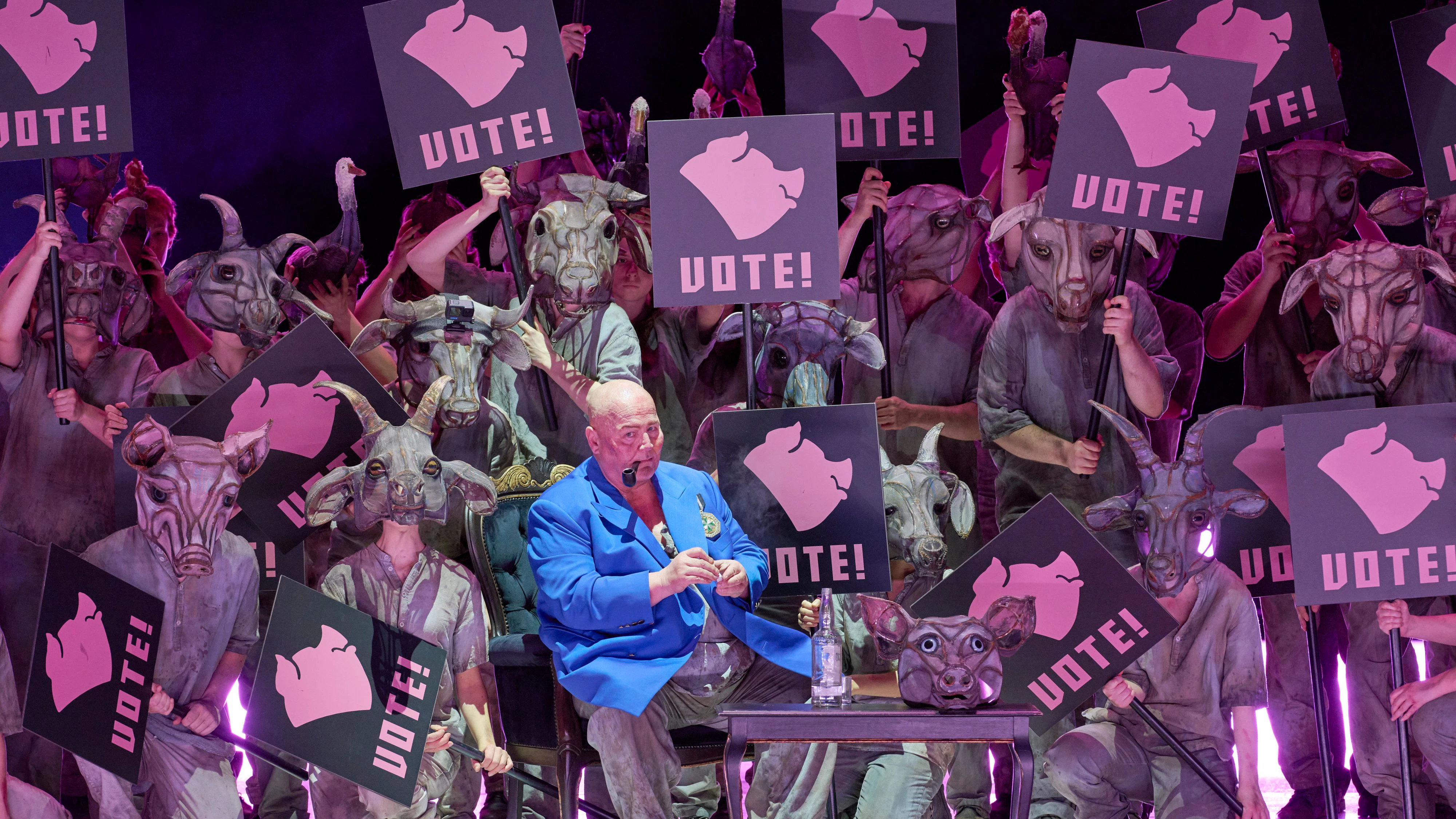 "Animal Farm" von Alexander Raskatov nach George Orwell erlebte am 28. Februar an der Wiener Staatsoper die Uraufführung