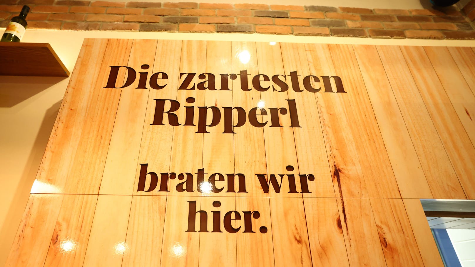 Seit 1. März hat in Wien ein Ableger des Linzer Lokals "Jack the Ripperl" eröffnet.&nbsp;