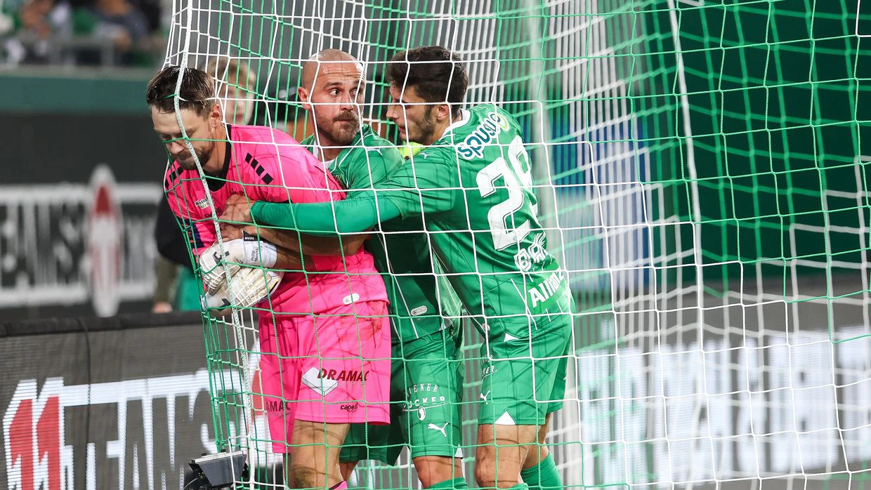 Klagenfurt und Rapid streiten am kommenden Sonntag um die Meisterrunde.