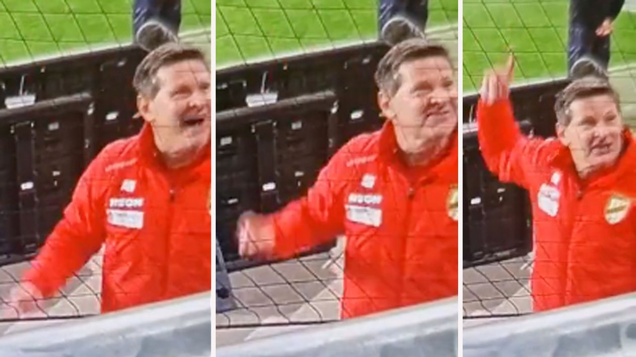 Andreas Heraf stritt mit einem Fan.