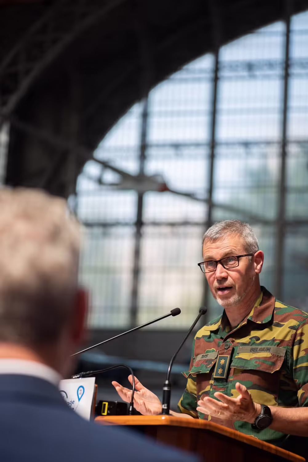 Der belgische Generalleutnant Marc Thys warnt eindringlich davor, dass die Armeen der EU-Länder einem Krieg nicht gewappnet sind.