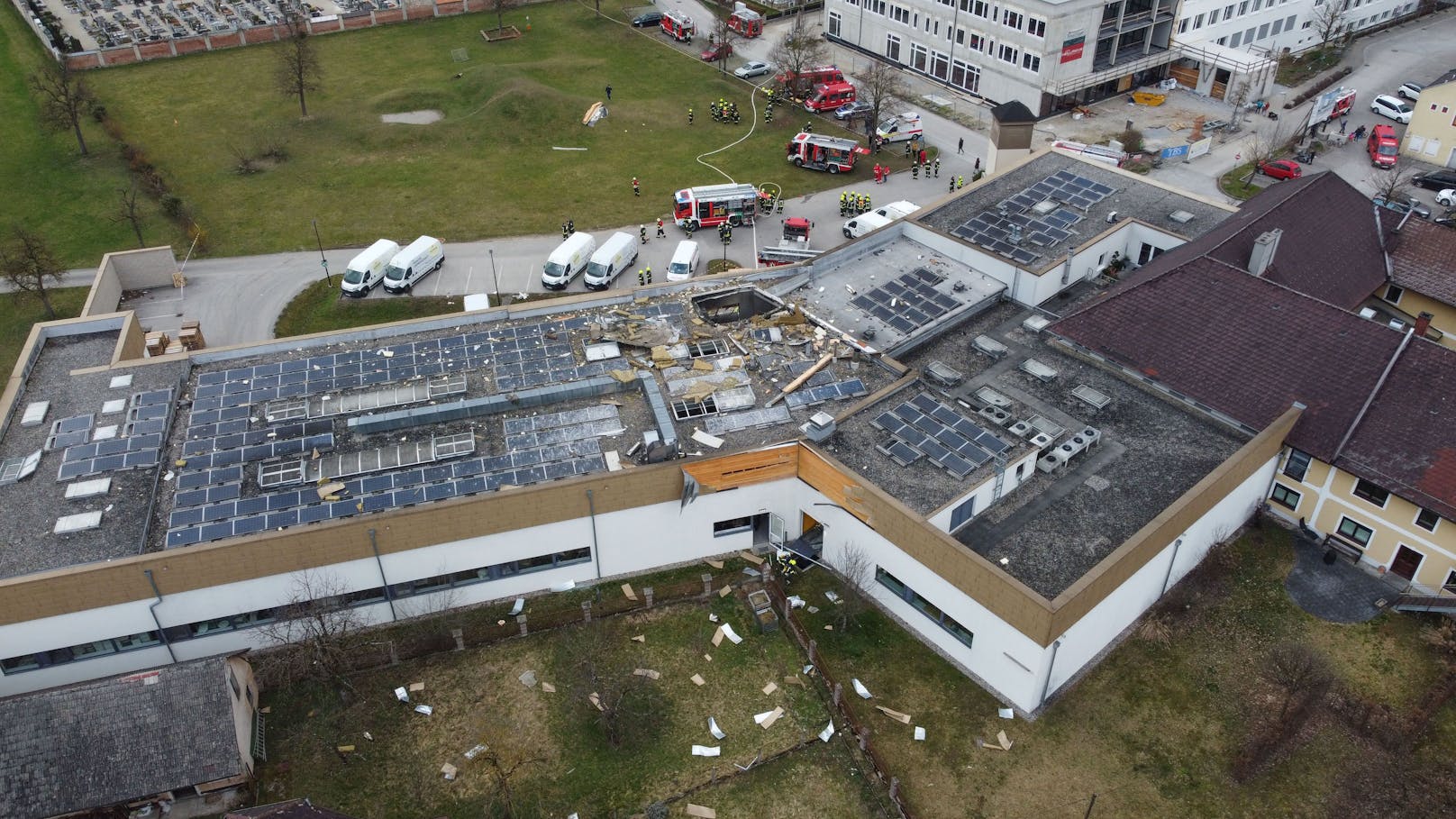 In Oberösterreich ist es am Mittwoch in einer Bäckerei zu einer heftigen Explosion gekommen.