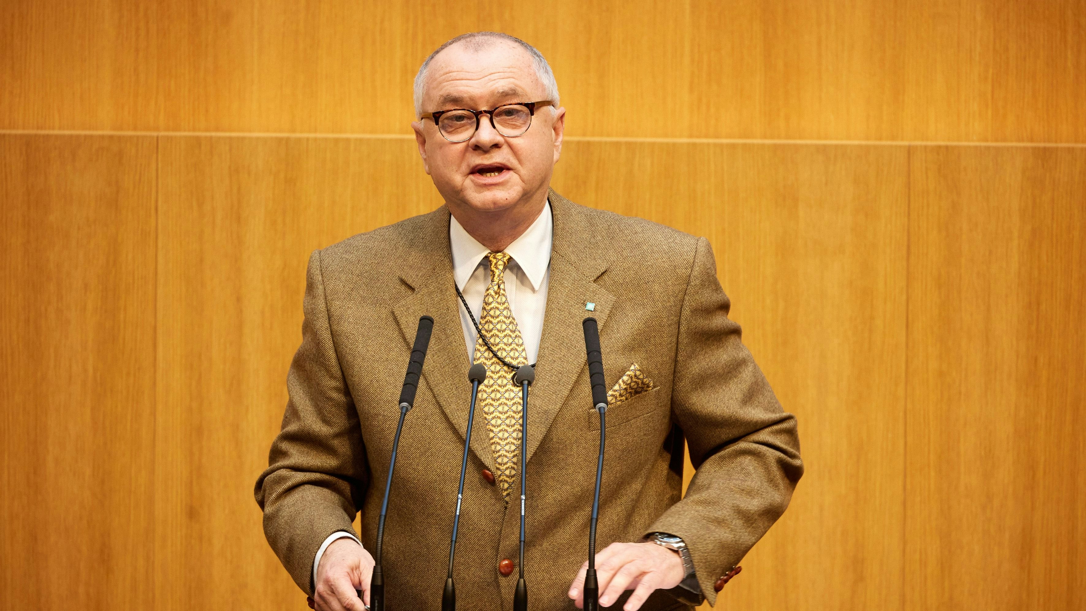 Hans Stefan Hintner (ÖVP) ist Nationalratsabgeordneter.