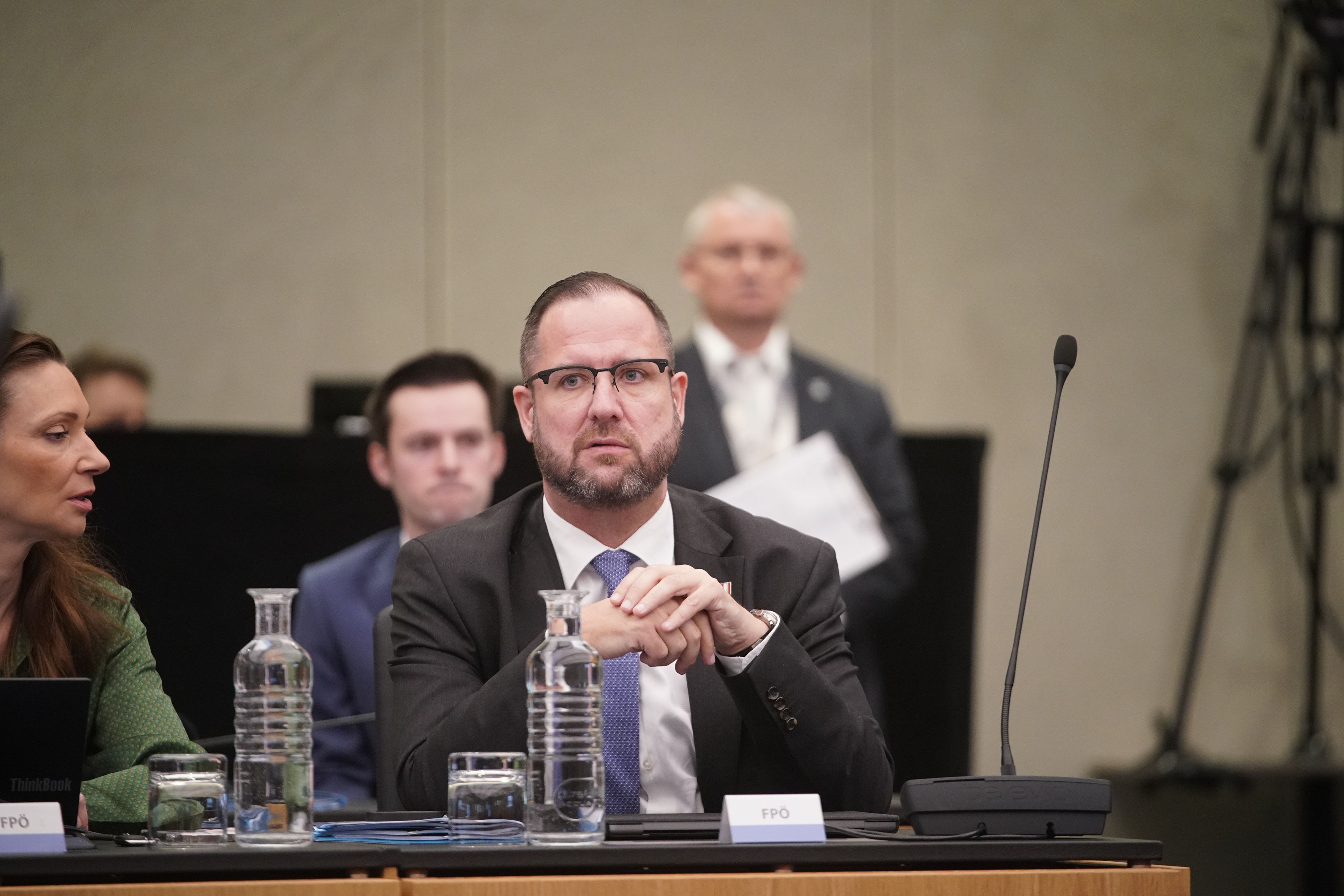 Christian Hafenecker erklärt, warum die ÖVP 