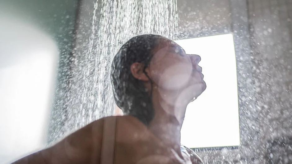 Heute.at - Heimtückische Gefahr! Frau nach Dusche im Koma