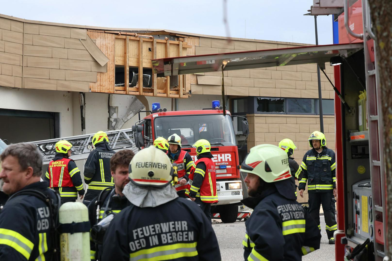 In Oberösterreich ist es am Mittwoch in einer Bäckerei zu einer heftigen Explosion gekommen.