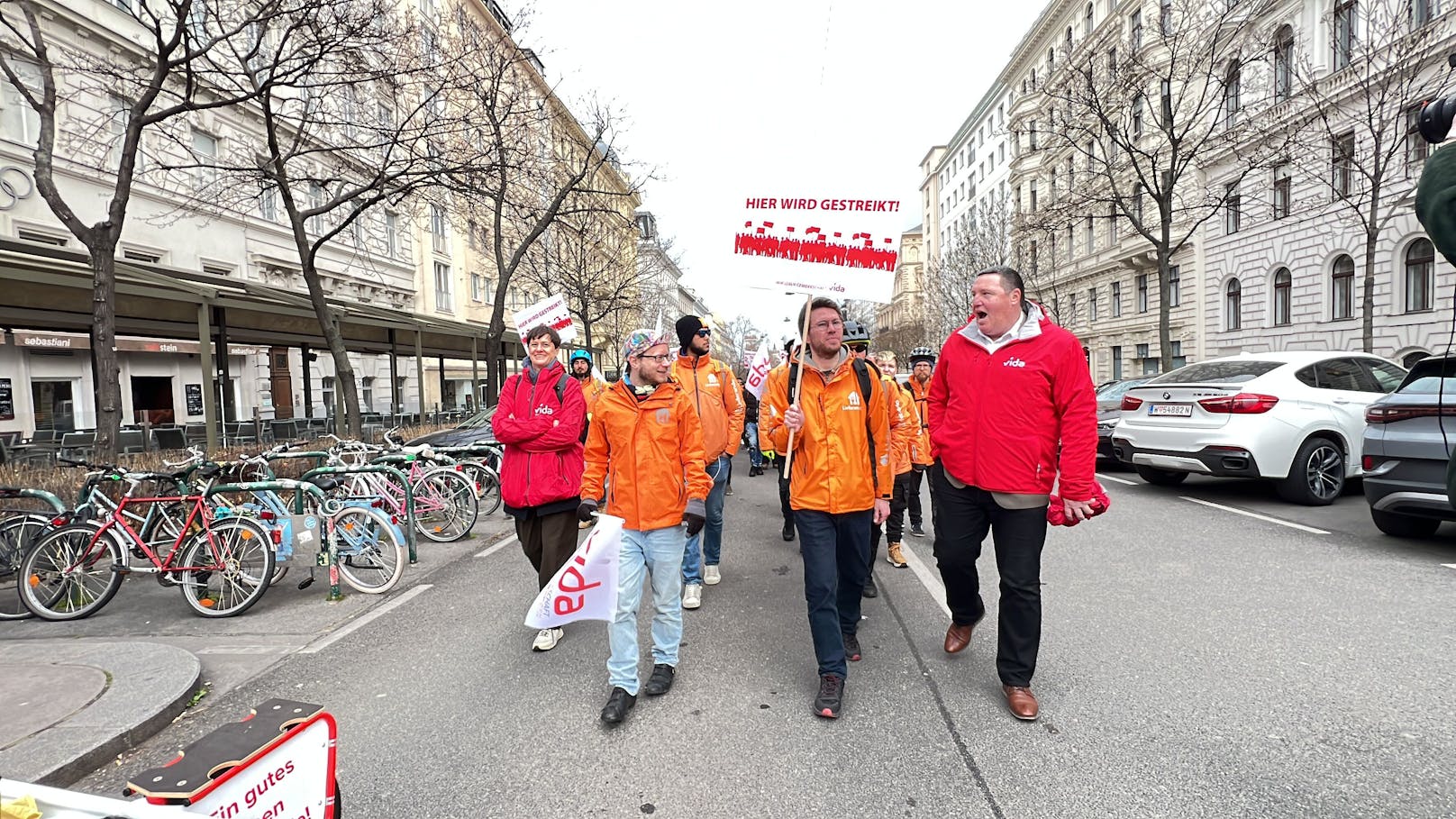 Ganz vorne mit dabei:&nbsp;Helmut Gruber, Vizepräsident der AK Wien.