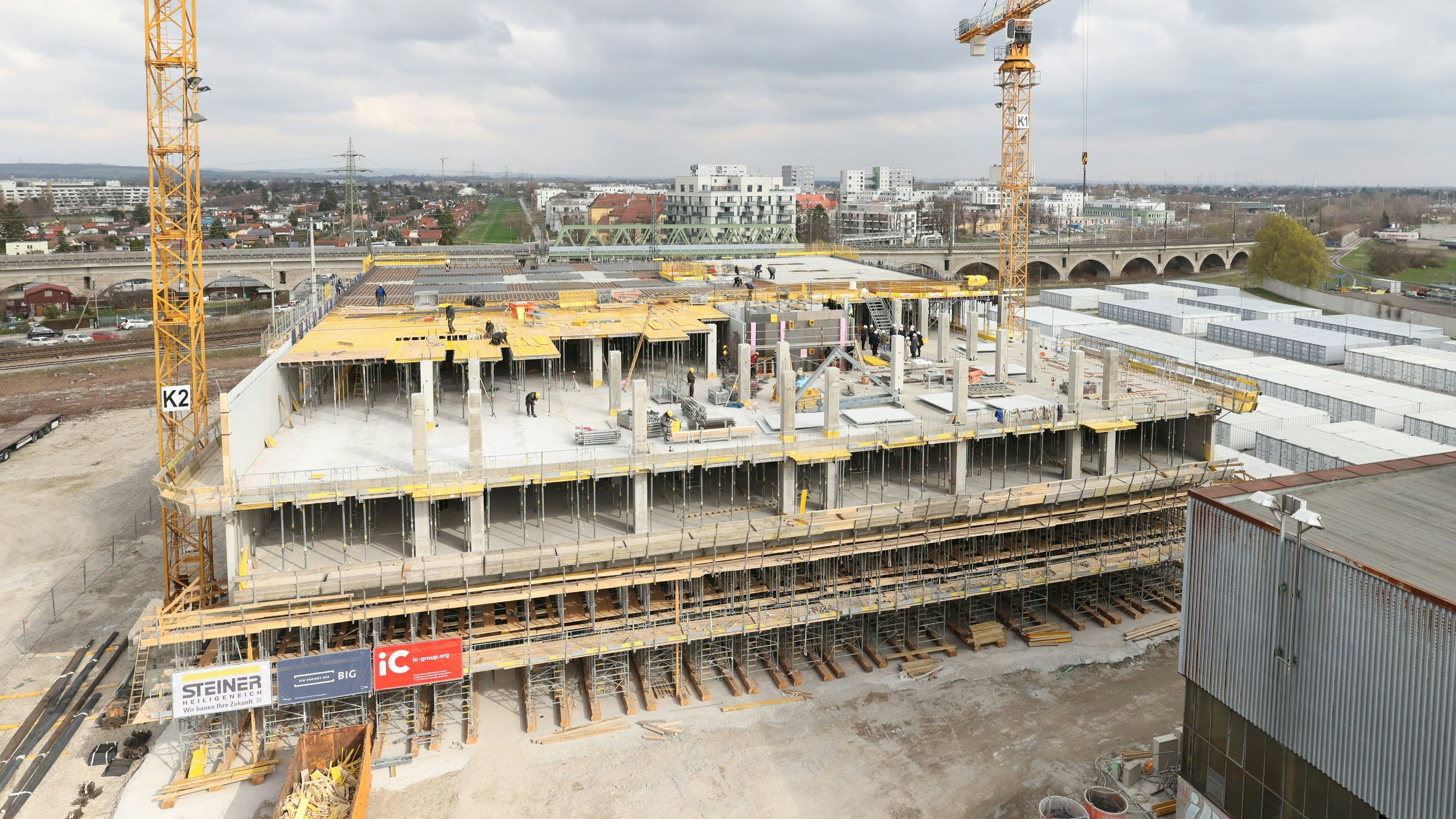 Auf den Siemensgründen in Floridsdorf entsteht das neue "Zuhause" für rund 2,7 Millionen Bücher der Universität Wien.