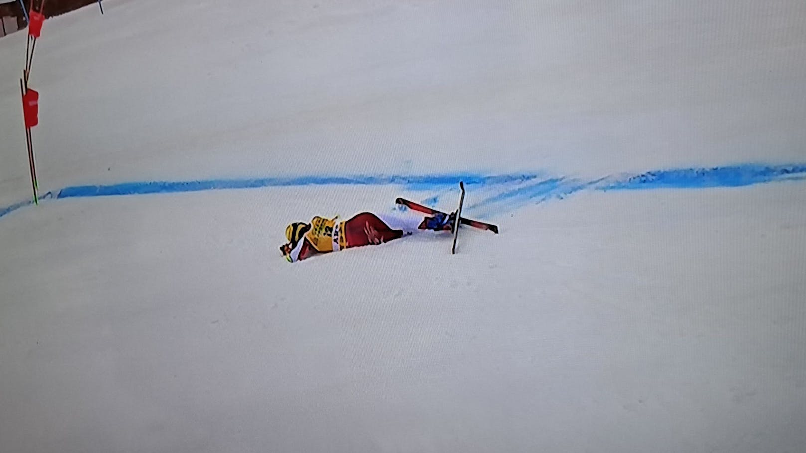 Kopfschmerzen! ÖSV-Star knallt hart auf die Piste