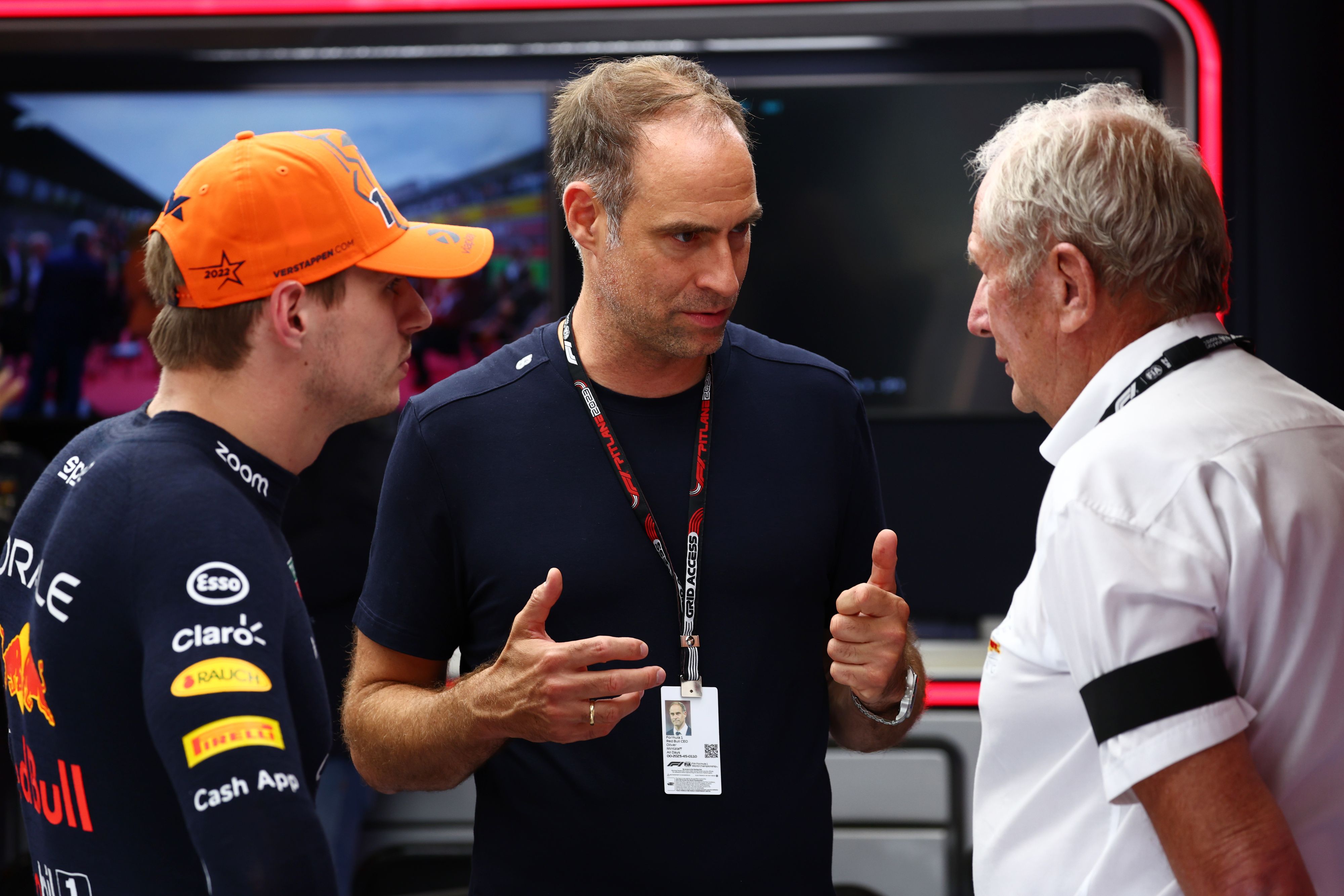 Nach einem Gespräch mit Oliver Mintzlaff bleibt Helmut Marko bei Red Bull an Bord.