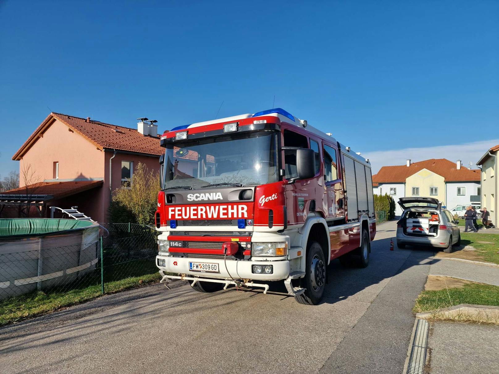 Die Feuerwehr löschte den Brand.