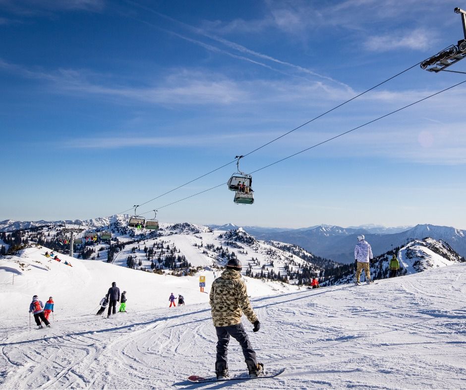 Bei einem Skikurs am Hochkar lernte Jakob (6) einen gleichaltrigen Buben aus Holland kennen.