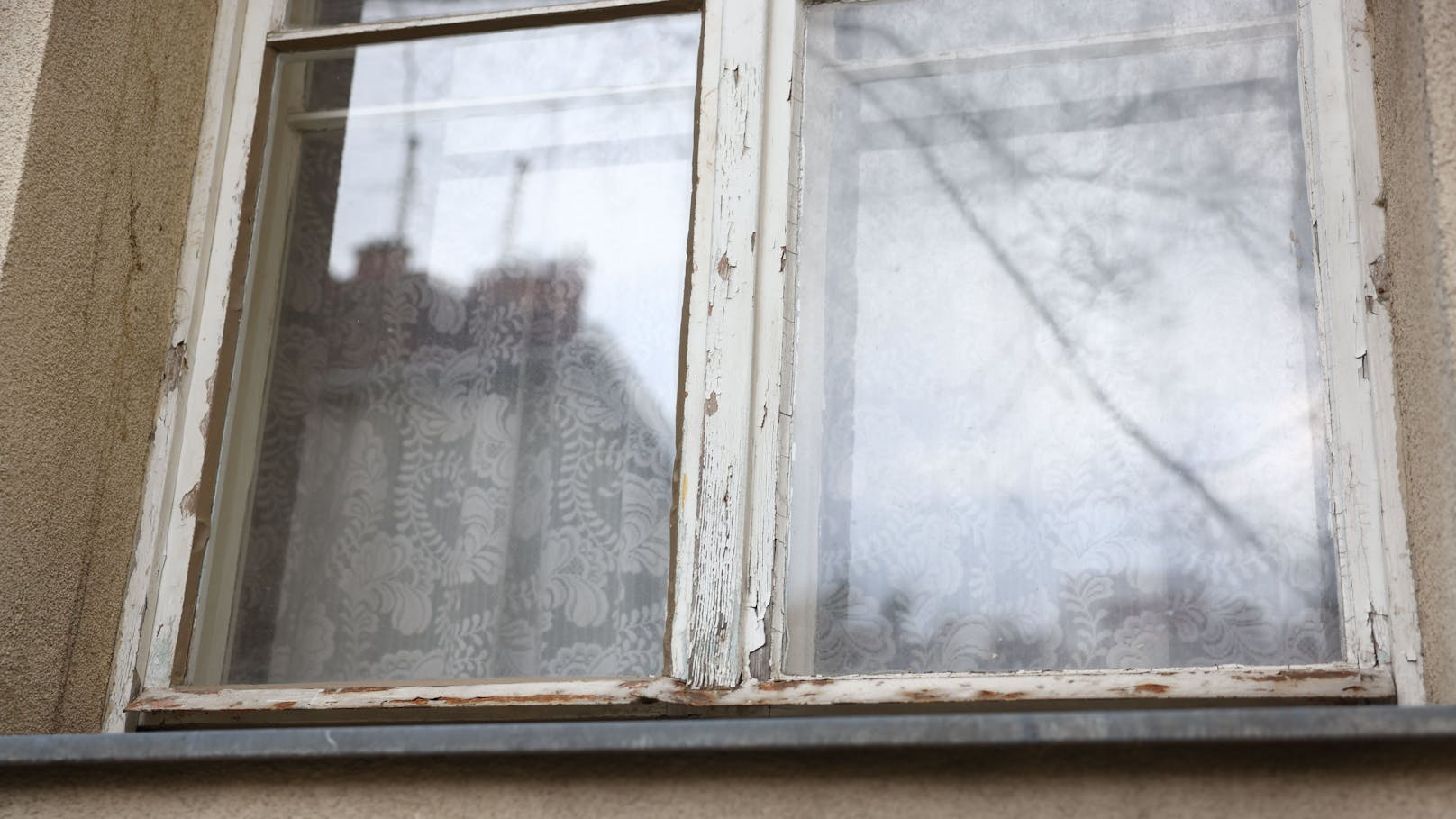 Wiener Wohnen hat sich bisher nicht um die alten Fenster gekümmert.&nbsp;