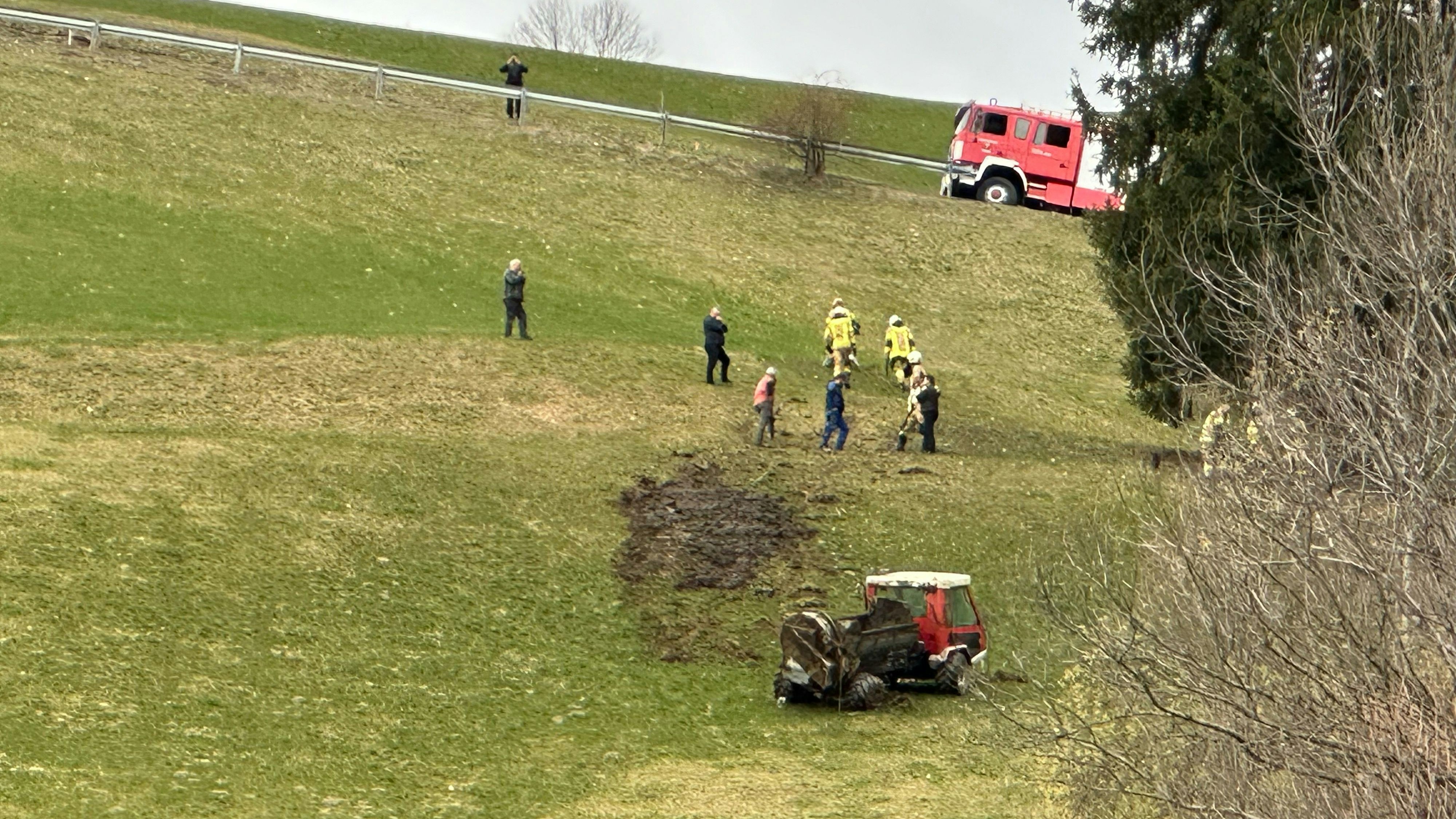 Am 11.03.2024 verunfallte ein 69-Jähriger mit einem Motorkarren in Oberau. Der Mann erlitt schwere Verletzungen. 
