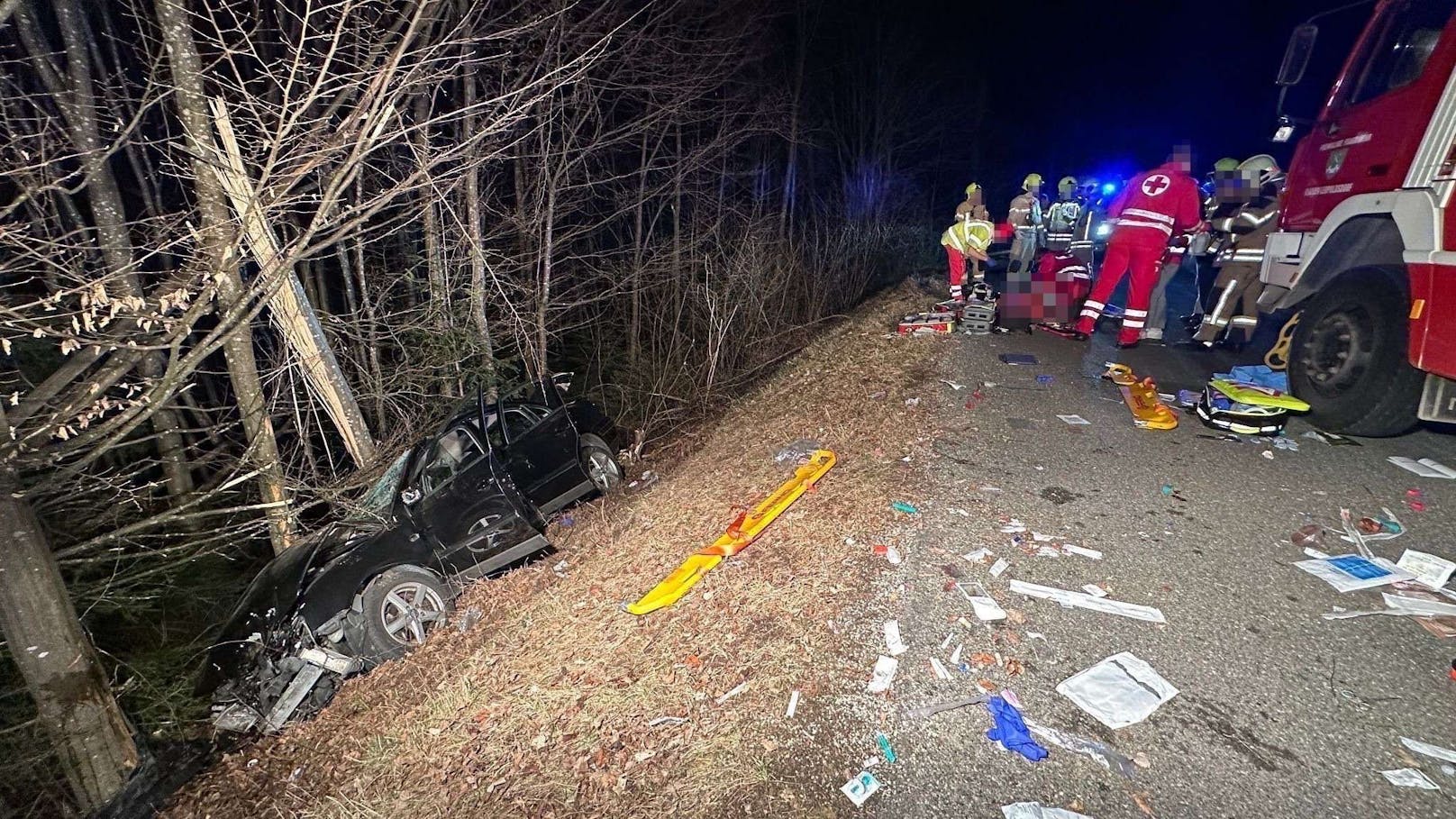 Nach der Erstversorgung durch das Notarztteam wurden alle Verletzten in umliegende Krankenhäuser transportiert.