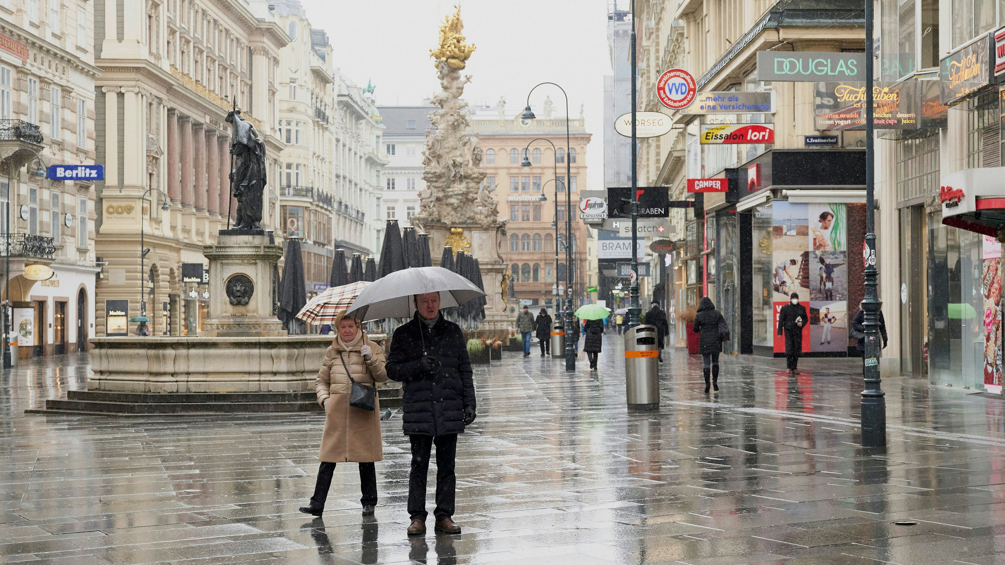 Der Wiener Graben bei Regen. Archivbild.