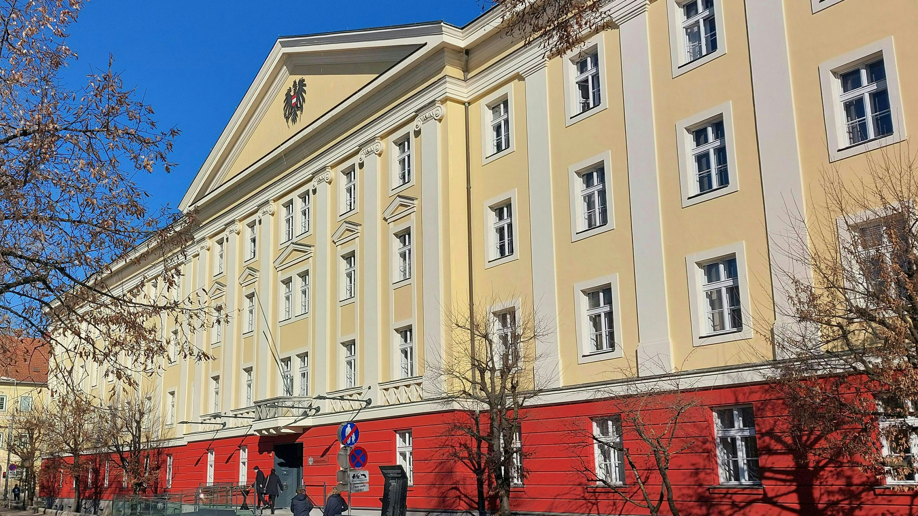 Der 14-Jährige muss sich bald am Landesgericht Klagenfurt verantworten.