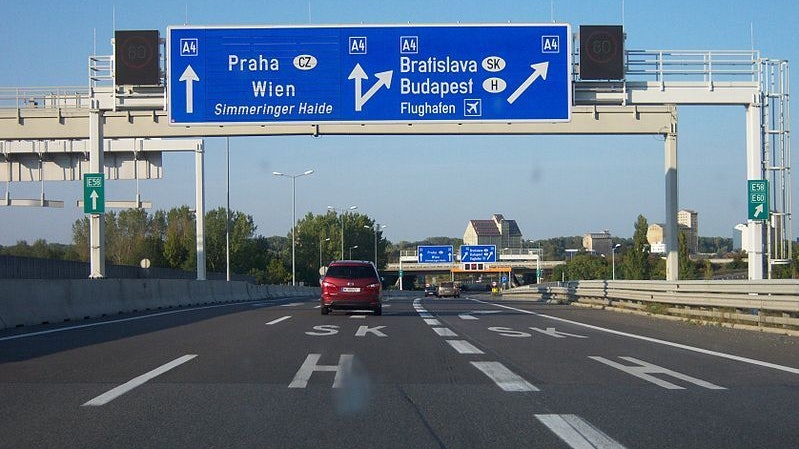 Der Knoten Schwechat