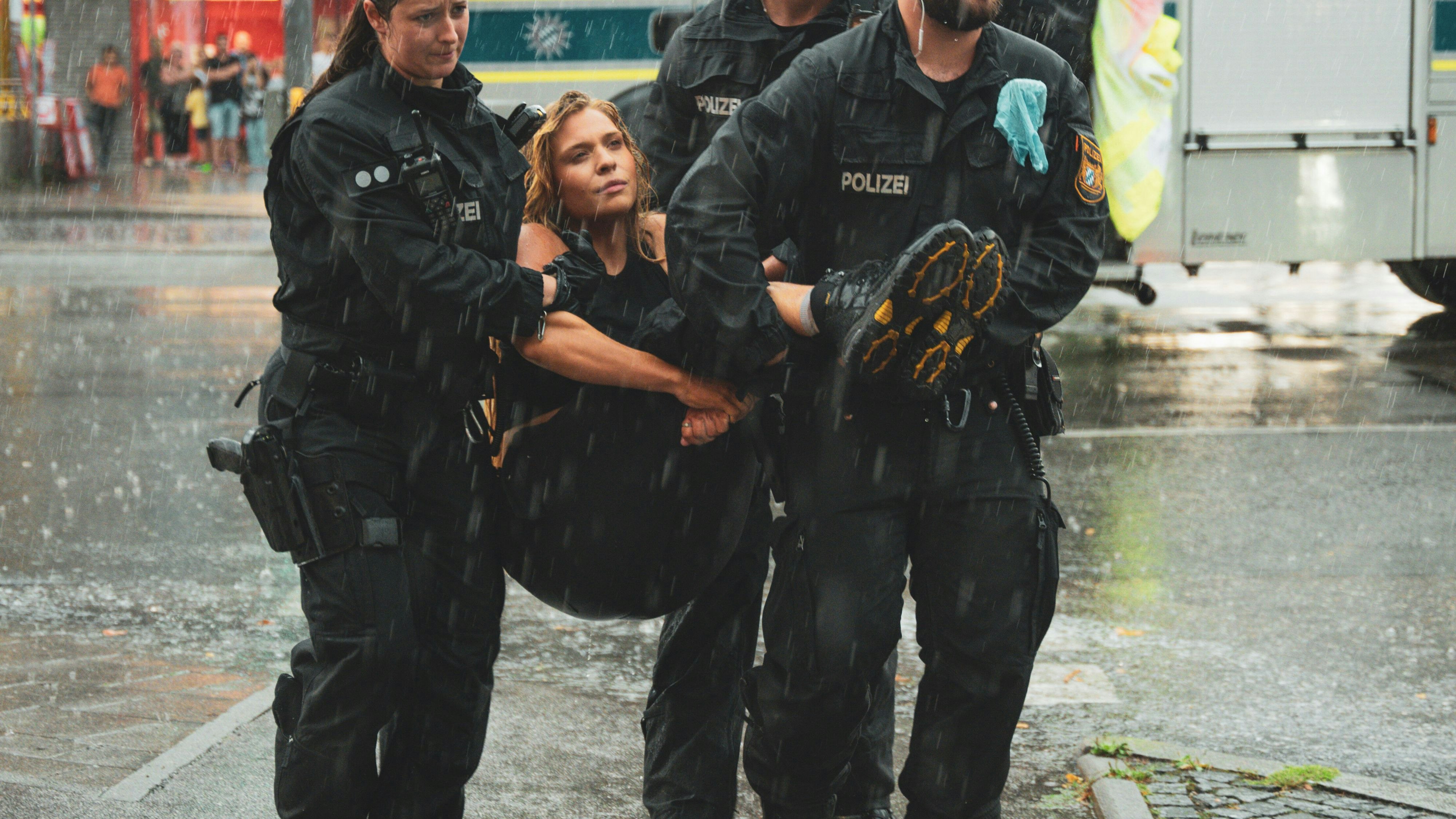 Im August blockierte die "Letzte Generation" um Anja Windl mehrere Hauptverkehrsstraßen in München. Jetzt folgte das Urteil.&nbsp;