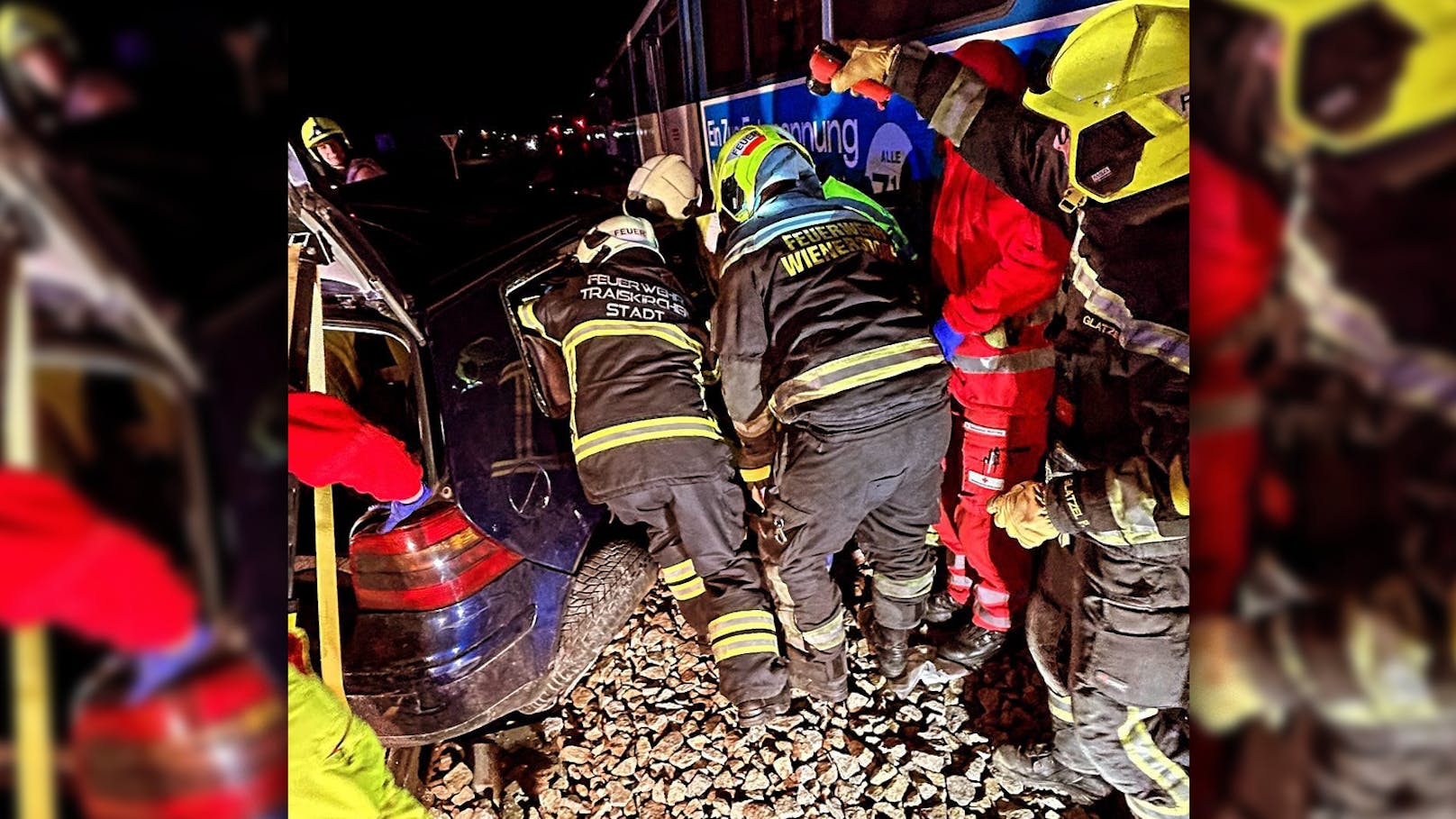 Crash mit Badner Bahn: 25-Jähriger auf Intensivstation