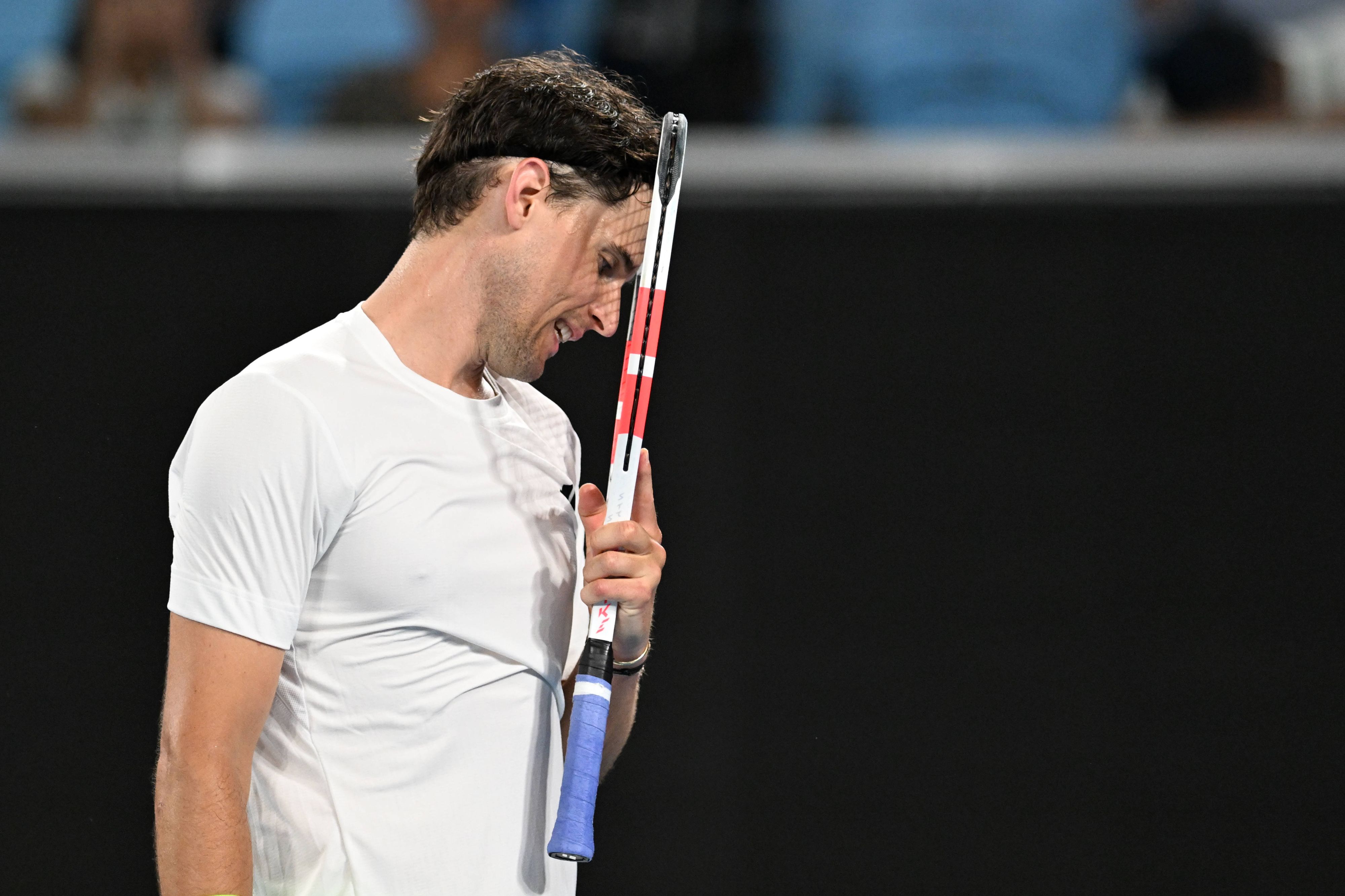 Österreichs Tennis-Star Dominic Thiem blamiert sich gegen die Nummer 295 der Welt. 