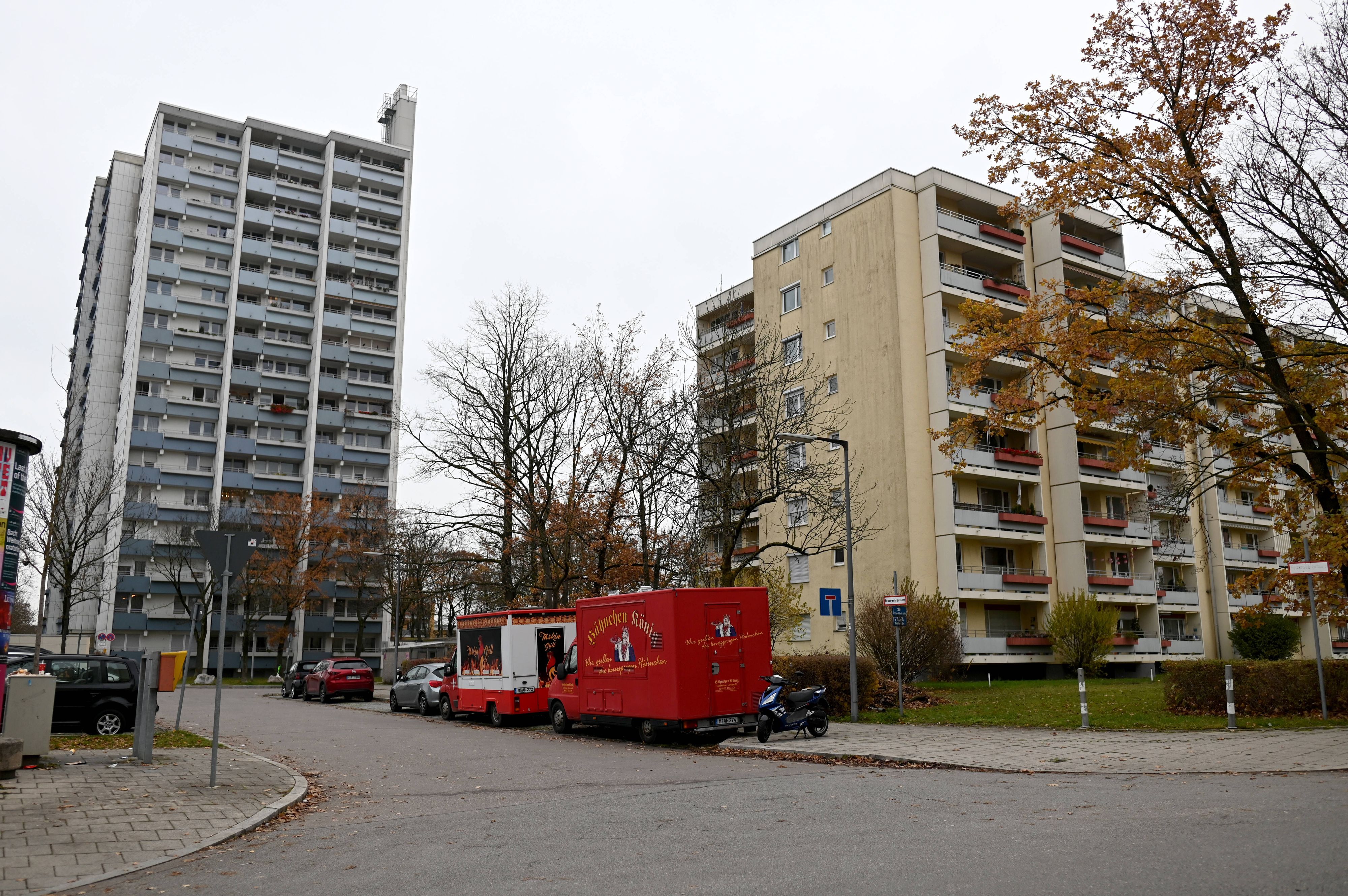 Triste Hochhäuser im Münchner Hasenbergl, Archivbild Ende 2022.