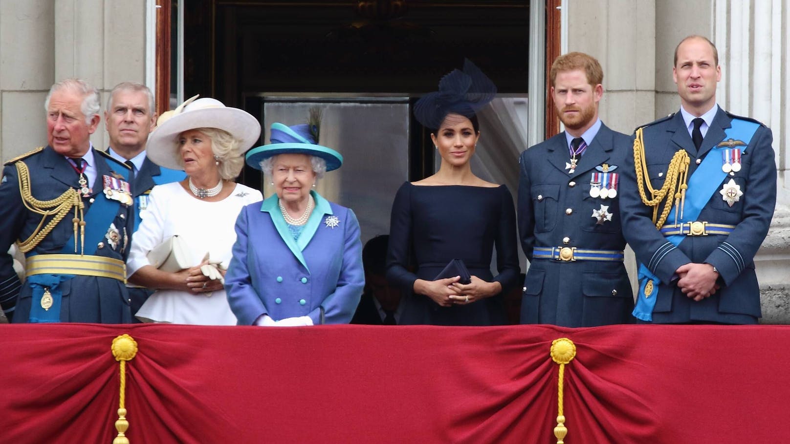 Schock! Bei den Royals in den Schlössern soll es spuken