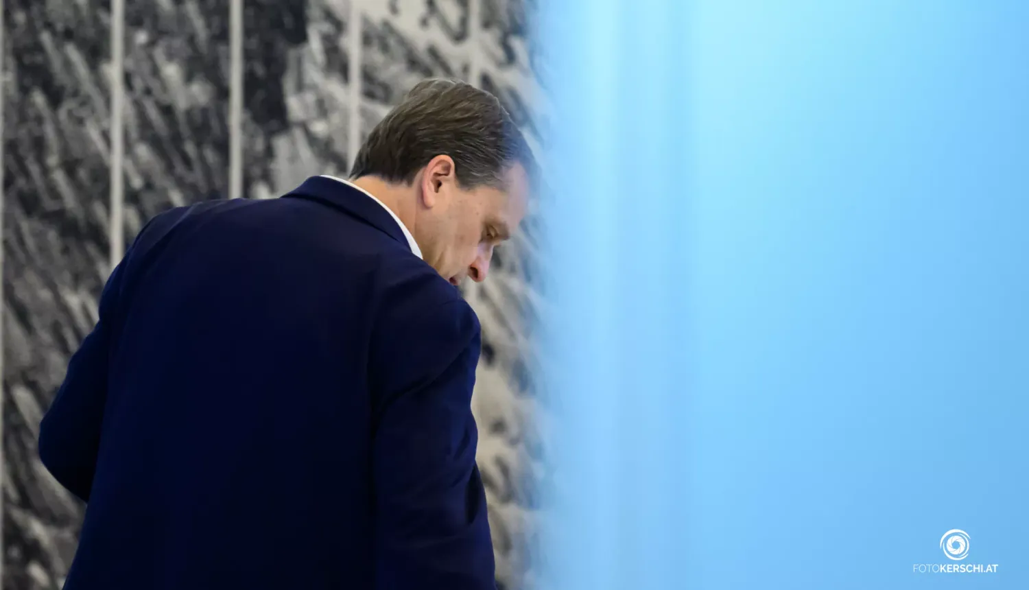 Es hat sich wohl ausgespielt: Der Linzer Bürgermeister will die Zusammenarbeit mit dem Brucknerhaus-Chef mit sofortiger Wirkung beenden.