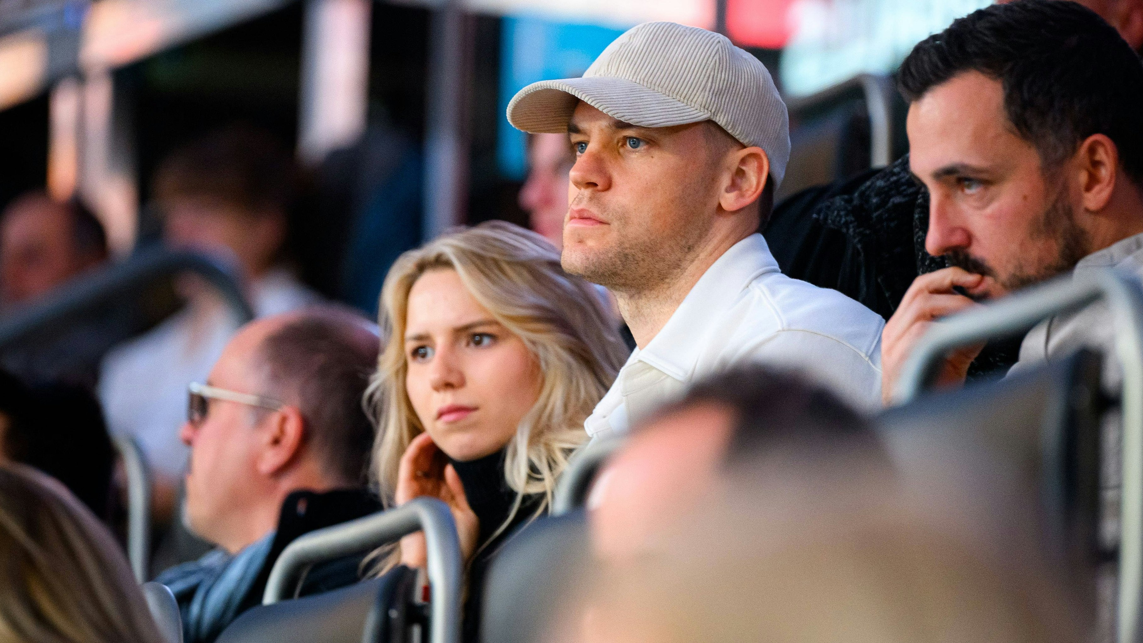 Bayern-Torhüter Manuel Neuer und seine Frau Anika. 