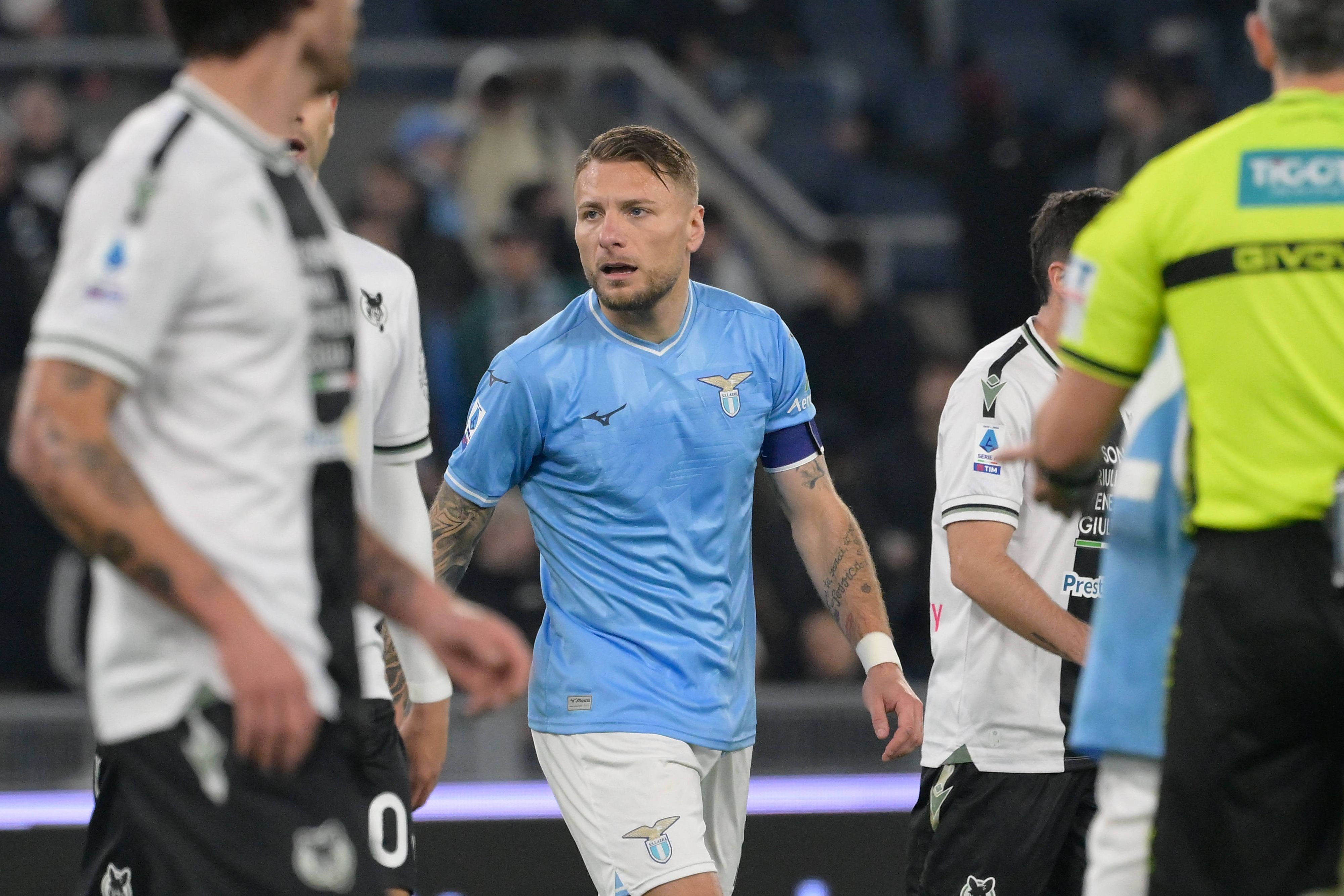 Ciro Immobile wurde von Lazio-Rans attackiert.