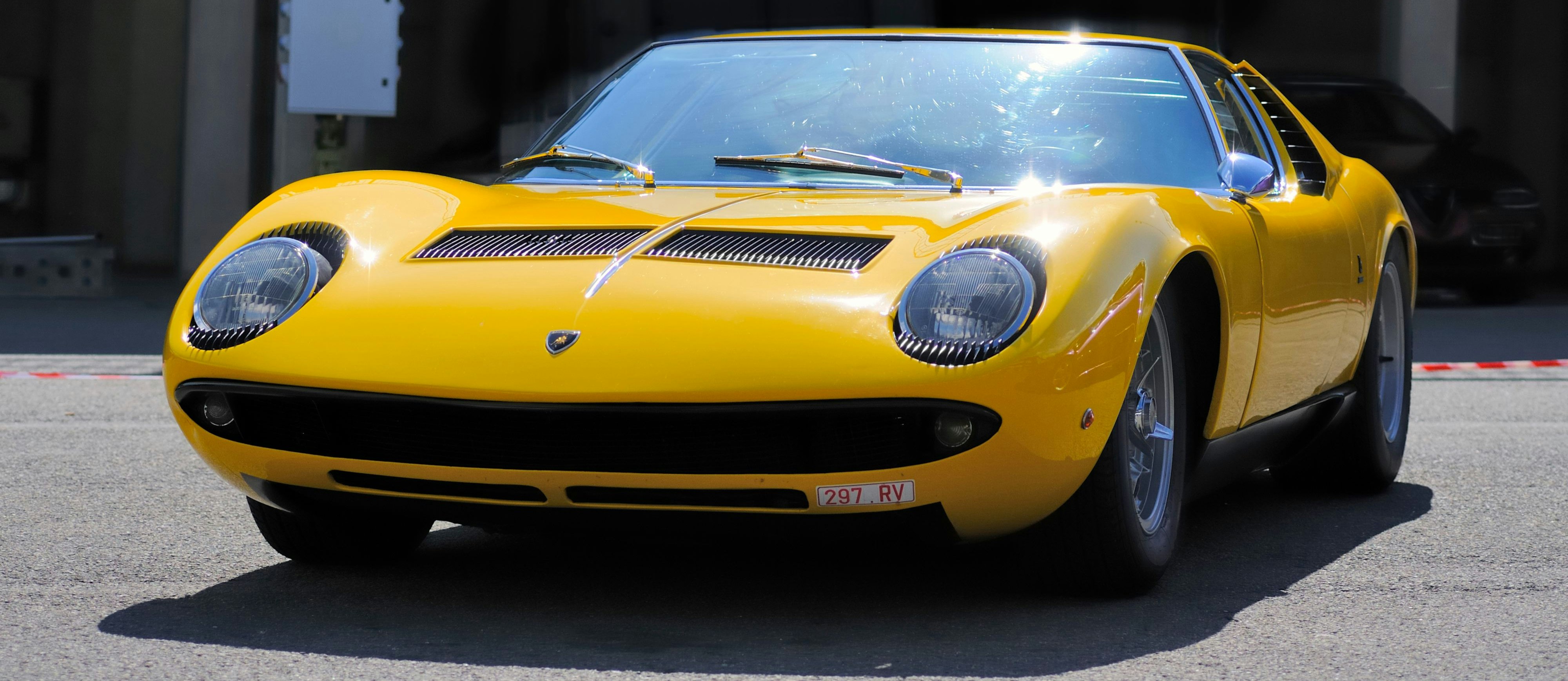 Marcello Gandinis erstes eigenes Modell war zugleich auch sein Meisterwerk: der Lamborghini Miura, ab 1966 gebaut und vom ersten Moment an eine Sensation