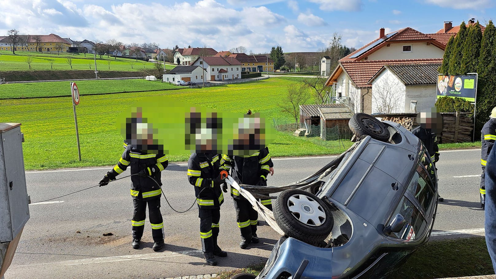 Nach eigenen Angaben fuhr der 21-Jährige zu schnell auf Kreuzung zu.