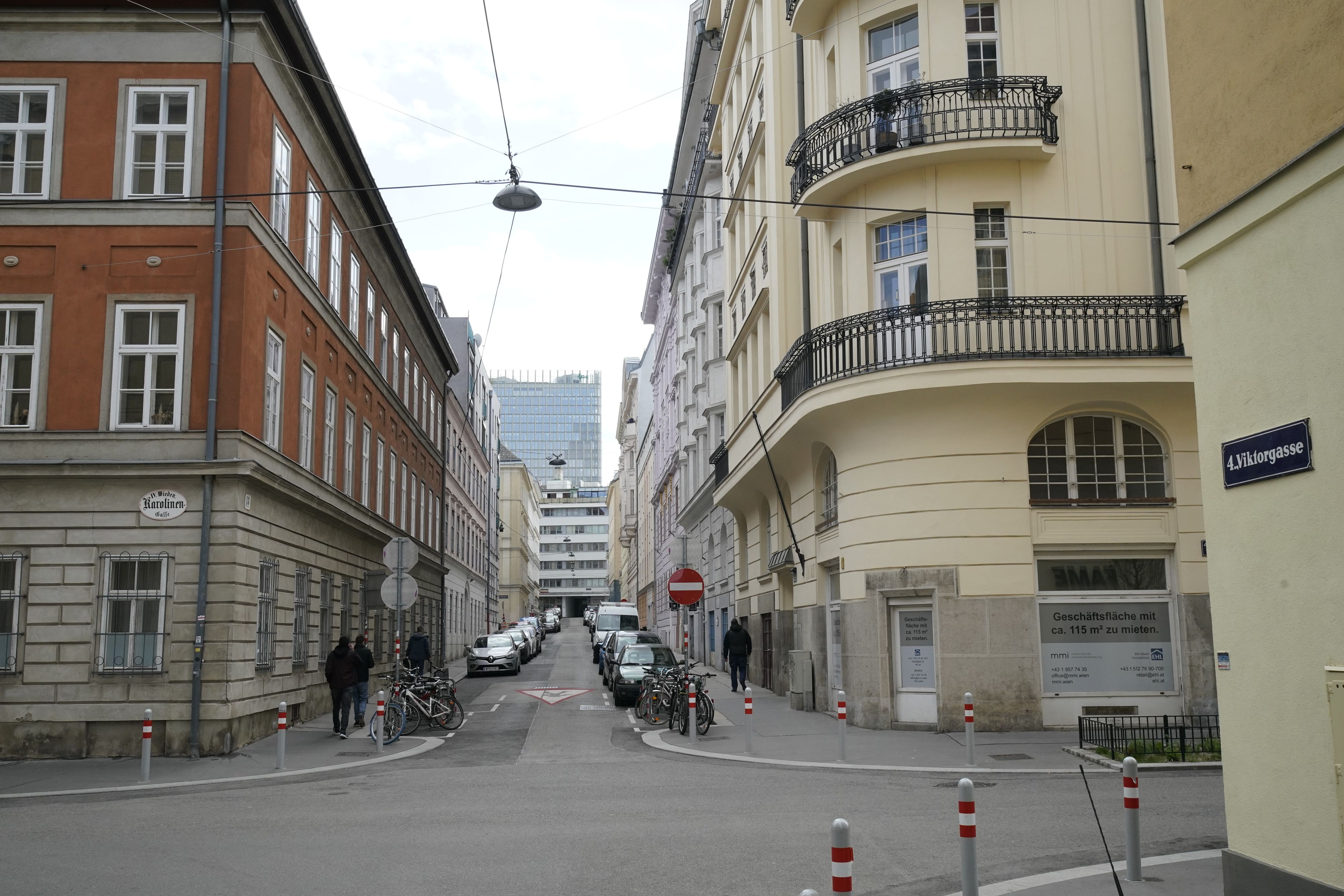 In der Viktorgasse in Wien-Wieden fiel der Täter über die Frau (41) her.