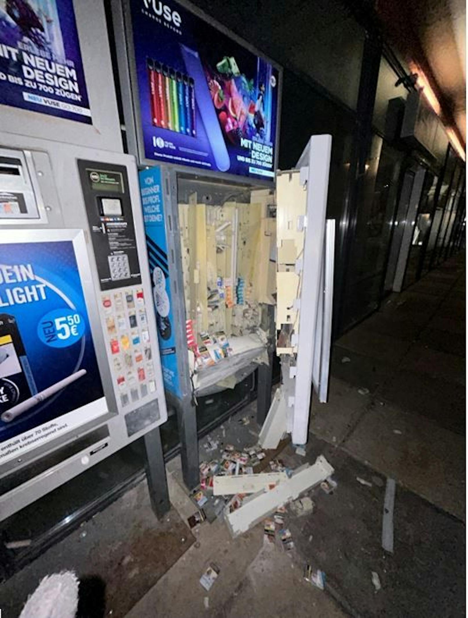 Am Sonntag (17.03.2024) kam es in Wien zu wiederholten Attacken auf Zigarettenautomaten. 