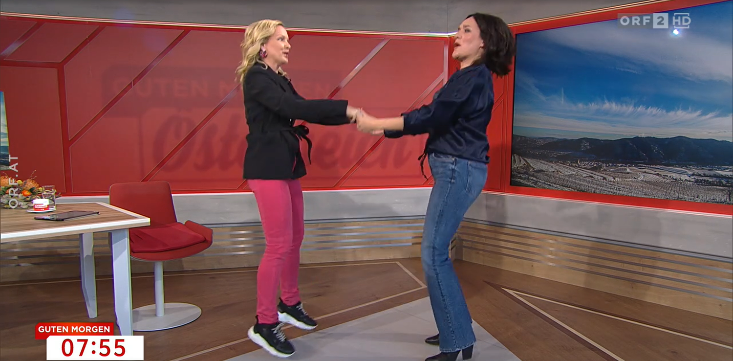 Am Dienstagmorgen hüpfte ORF-Star Eva Pölzl durchs TV.&nbsp;
