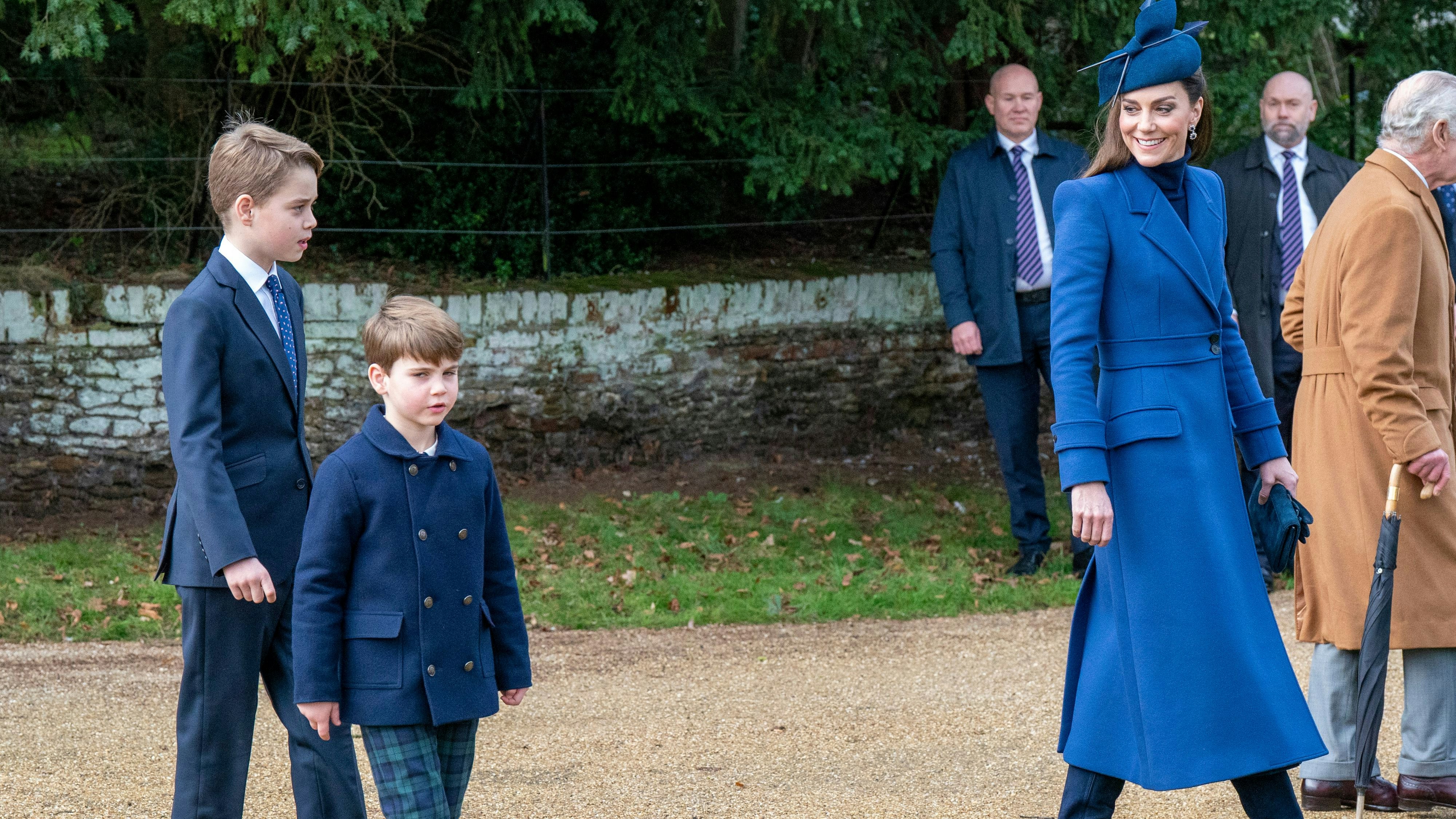 Der bislang letzte öffentliche Auftritt von Prinzessin Kate am 25. Dezember 2023 beim Weihnachtsgottesdienst der Royal Family in Sandringham mit ihren Söhnen George und Louis.